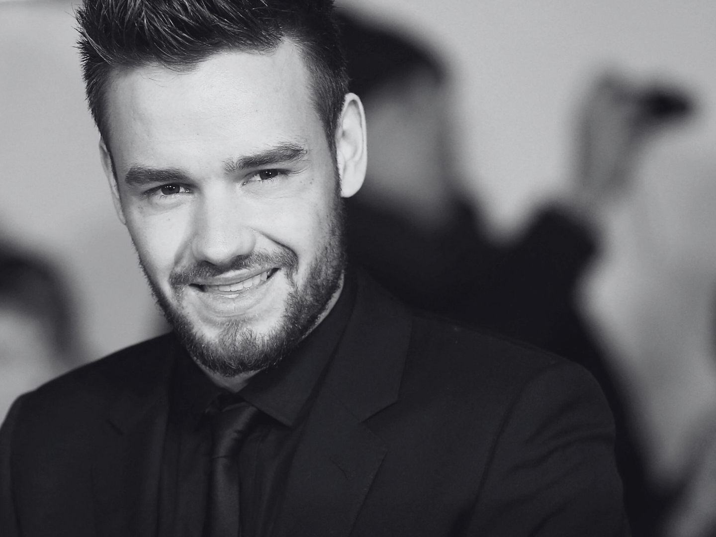 31-jähriger Liam Payne stürzte in Buenos Aires aus dem dritten Stock eines Hotels. 31-jähriger Liam Payne stürzte in Buenos Aires aus dem dritten Stock eines Hotels.