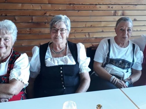 Oktoberfest beim PVÖ-Rheindeltatanz