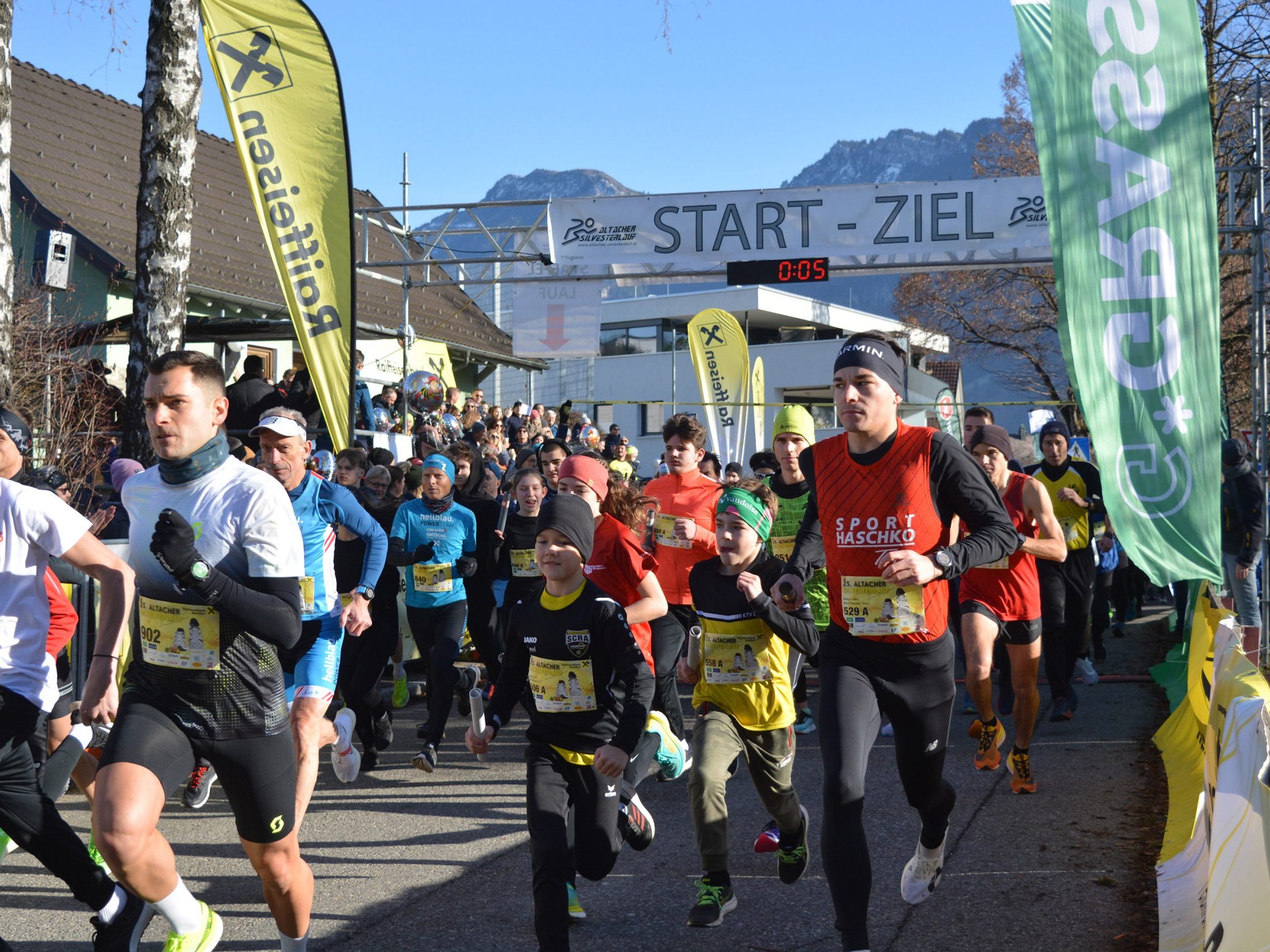 Noch bis zum 31. Oktober gibt es das Early-Bird-Ticket für den Altacher Silvesterlauf 2024. Noch bis zum 31. Oktober gibt es das Early-Bird-Ticket für den Altacher Silvesterlauf 2024.