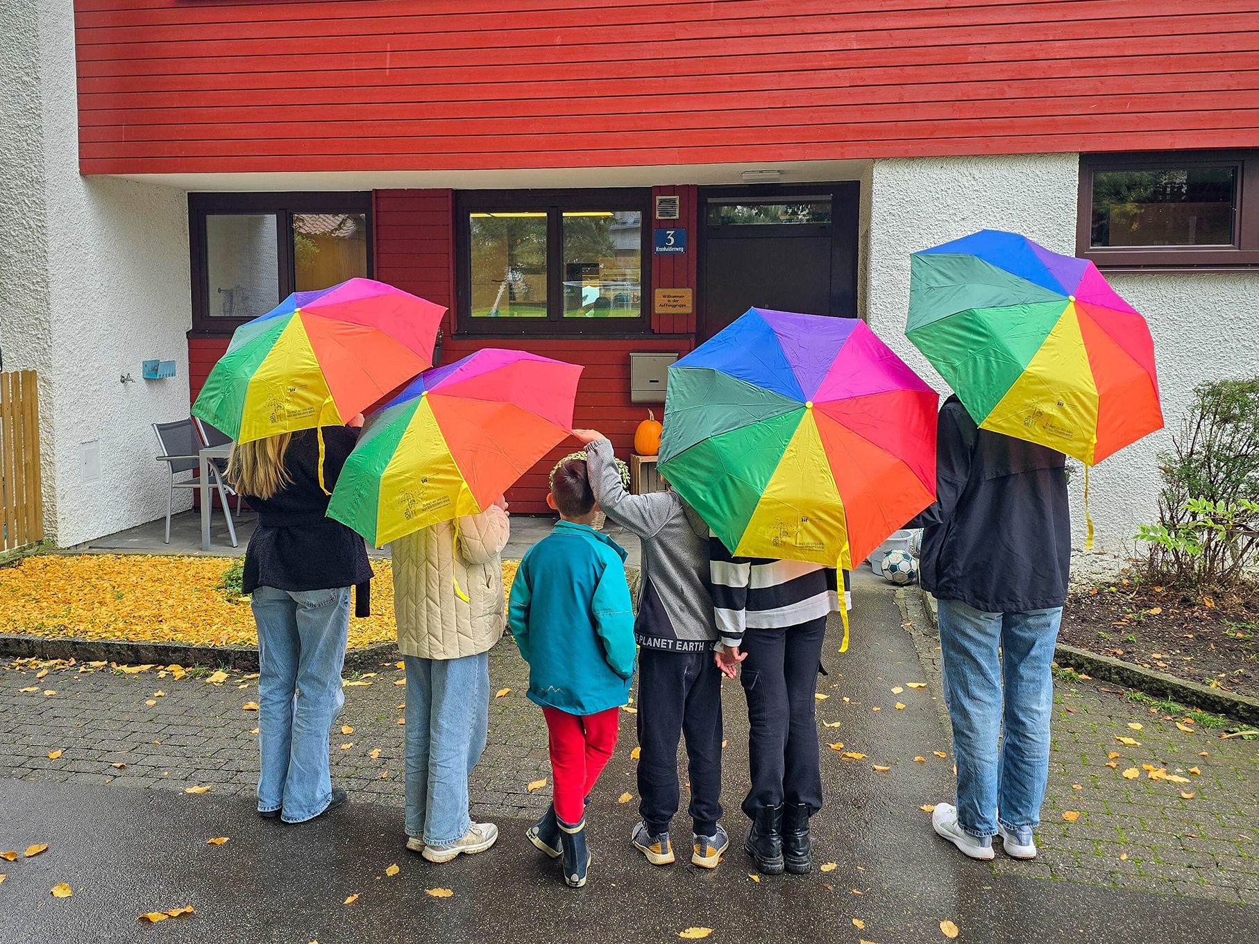 Aufgehoben und sicher: Die Auffanggruppe bietet Kindern seit 40 Jahren einen Schutzraum in Krisensituationen.
