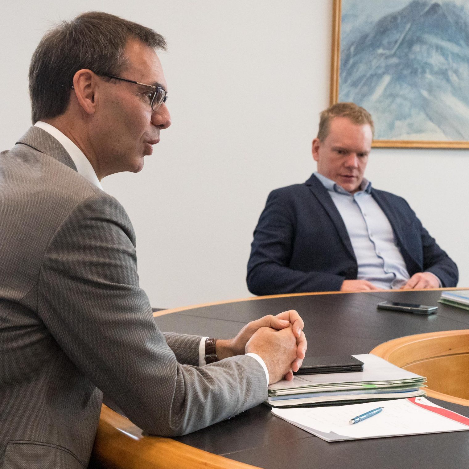 Um 14 Uhr gehen die Verhandlungen zwischen Wallner (l.) und Bitschi (r.) los.