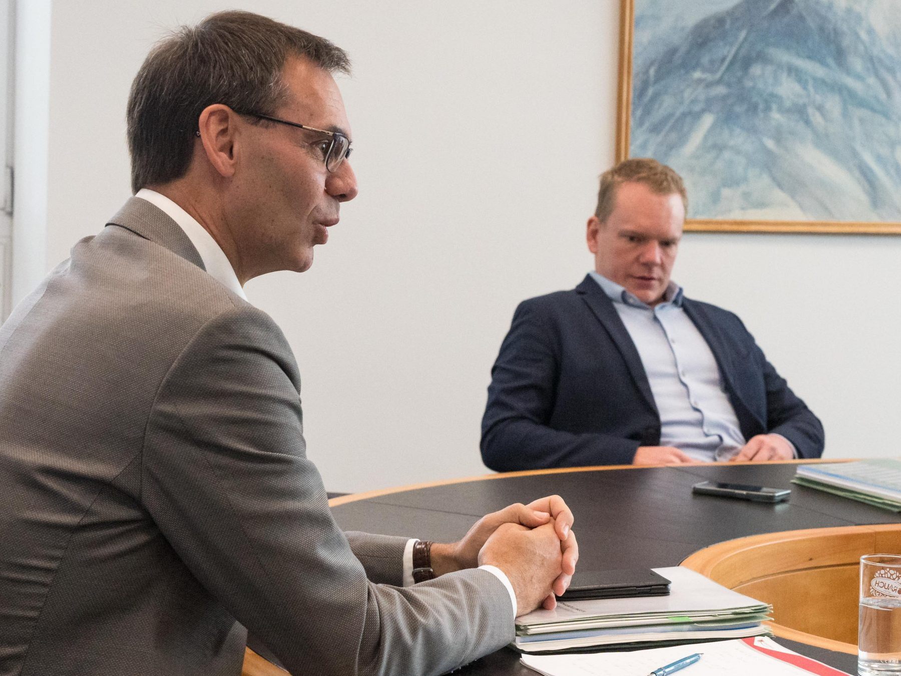 Um 14 Uhr gehen die Verhandlungen zwischen Wallner (l.) und Bitschi (r.) los.