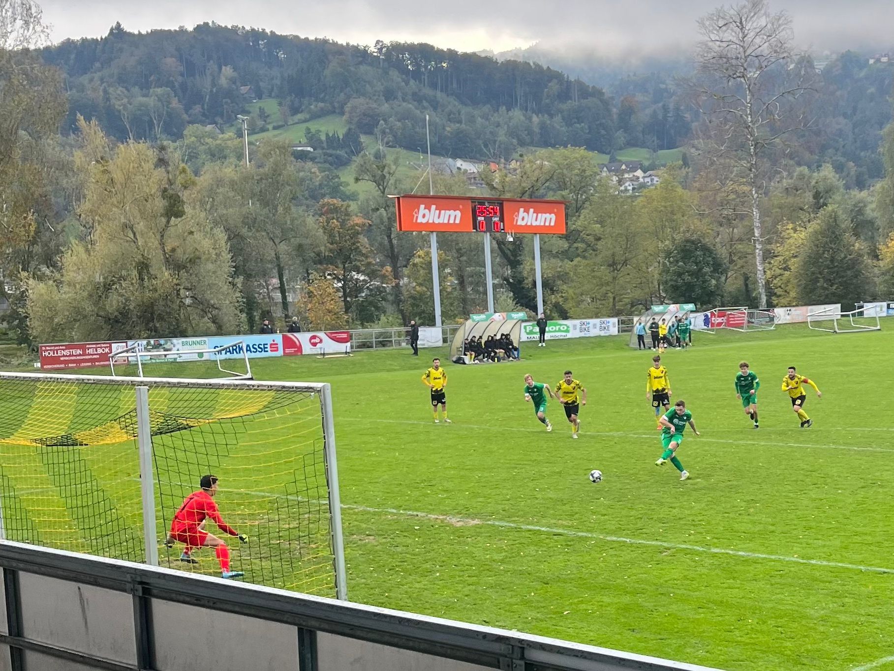 Durch einen verwandelten Strafstoß gingen die Gäste aus Sulz in Führung. Durch einen verwandelten Strafstoß gingen die Gäste aus Sulz in Führung.