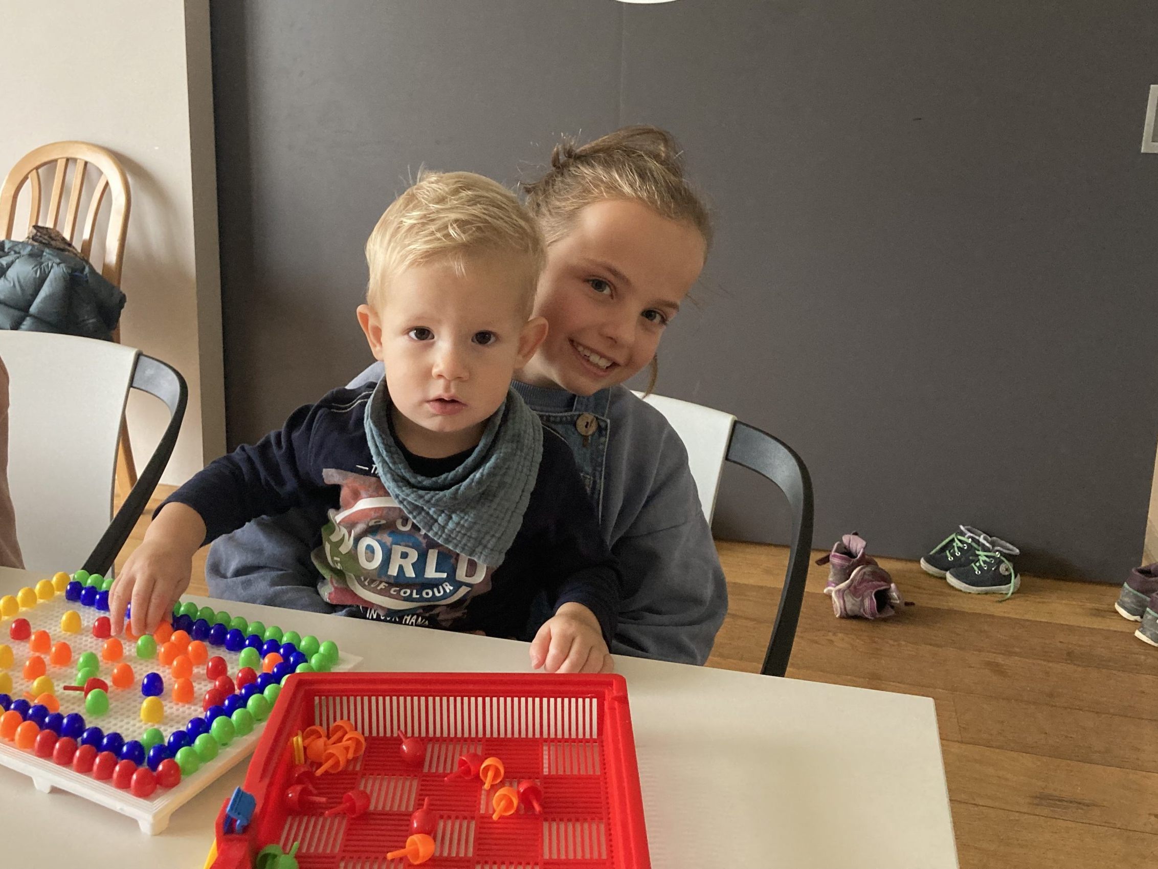 Generalprobe gelungen - beim letzten Heimspiel wurde die neue Kinderbetreuung beim Dornbirner SV eröffnet und fand bei den kleinsten Besuchern großen Anklang. Generalprobe gelungen - beim letzten Heimspiel wurde die neue Kinderbetreuung beim Dornbirner SV eröffnet und fand bei den kleinsten Besuchern großen Anklang.