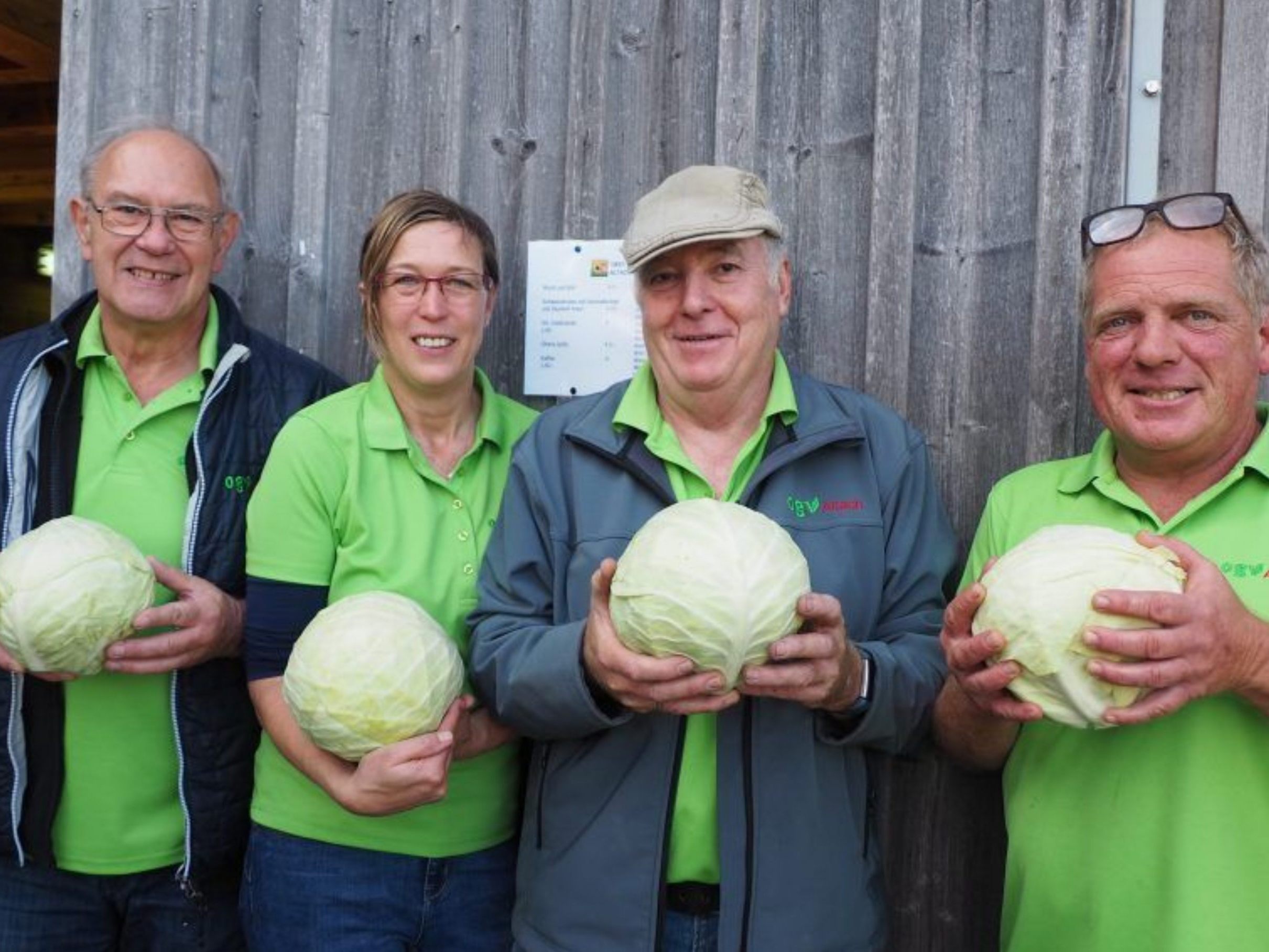 Der Obst- und Gartenbauverein Altach lädt am kommenden Samstag, ab 9 Uhr wieder zum traditionellen Krut-ihobla in den Vereinsschopf im Bofel