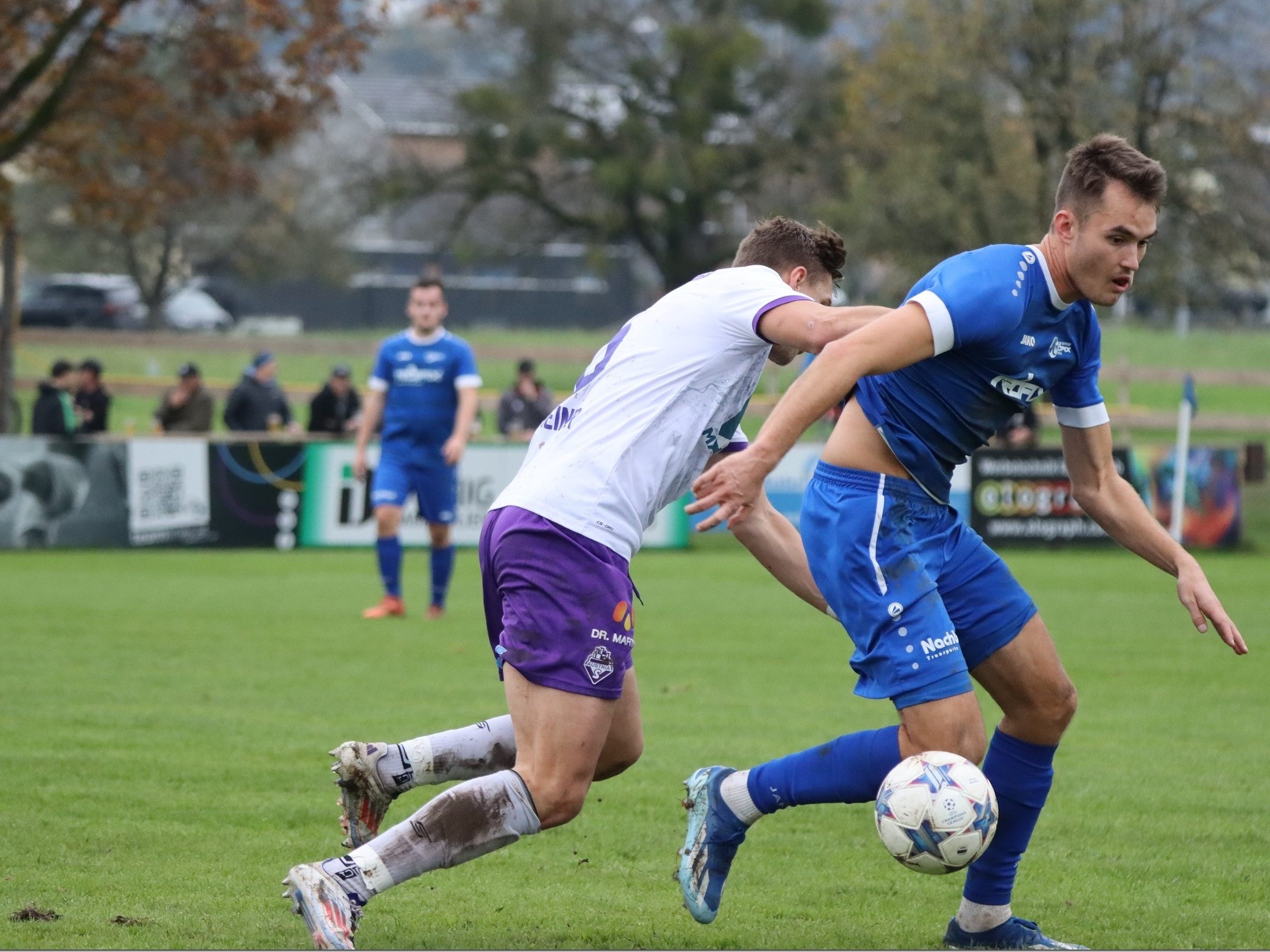 SC Röthis II ist Herbstmeister der 2. Landesklasse. Auch Marco Wieser leistete einen Beitrag dazu. SC Röthis II ist Herbstmeister der 2. Landesklasse. Auch Marco Wieser leistete einen Beitrag dazu.
