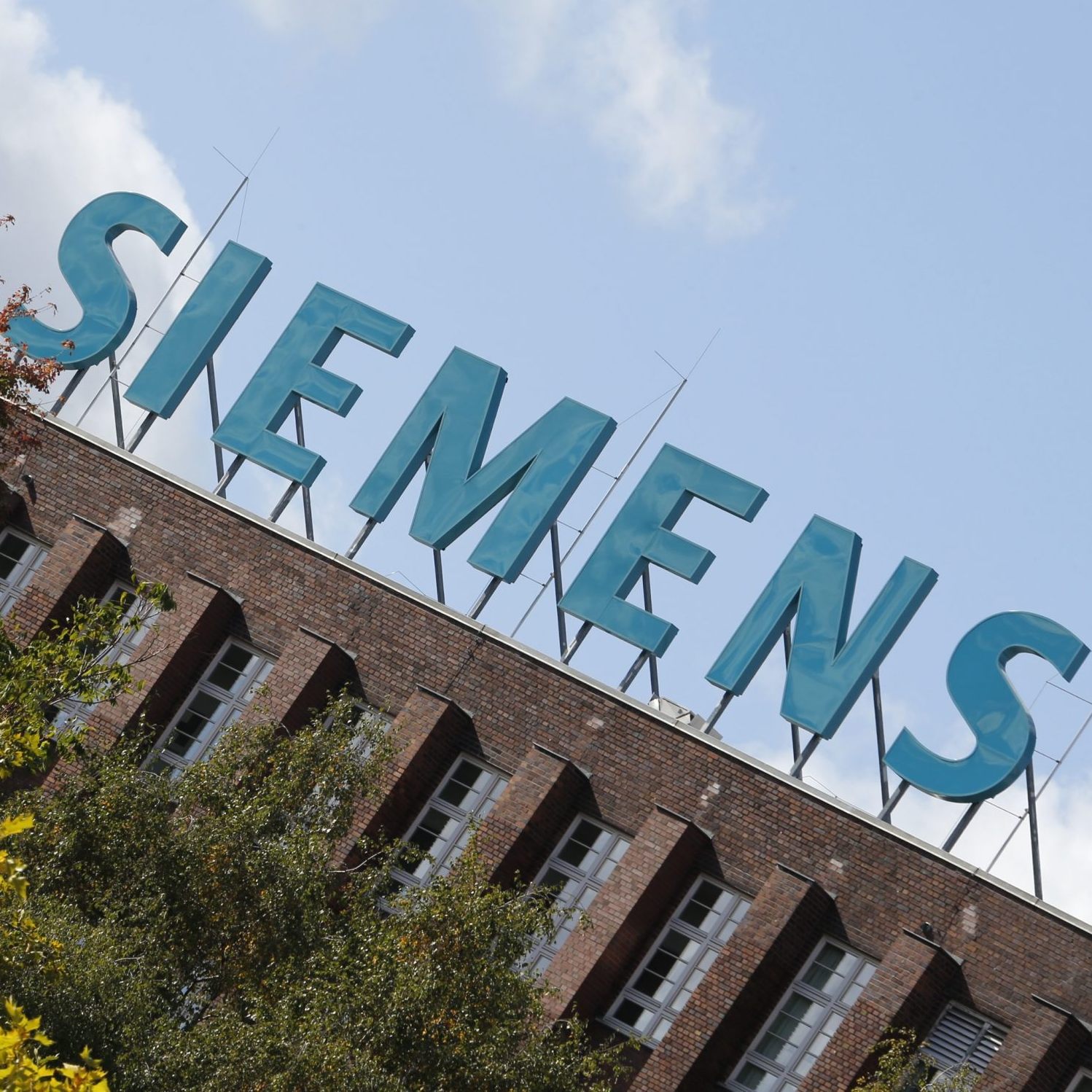 Siemens schließt 2026 sein Wiener Werk für die industrielle Stromversorgung.