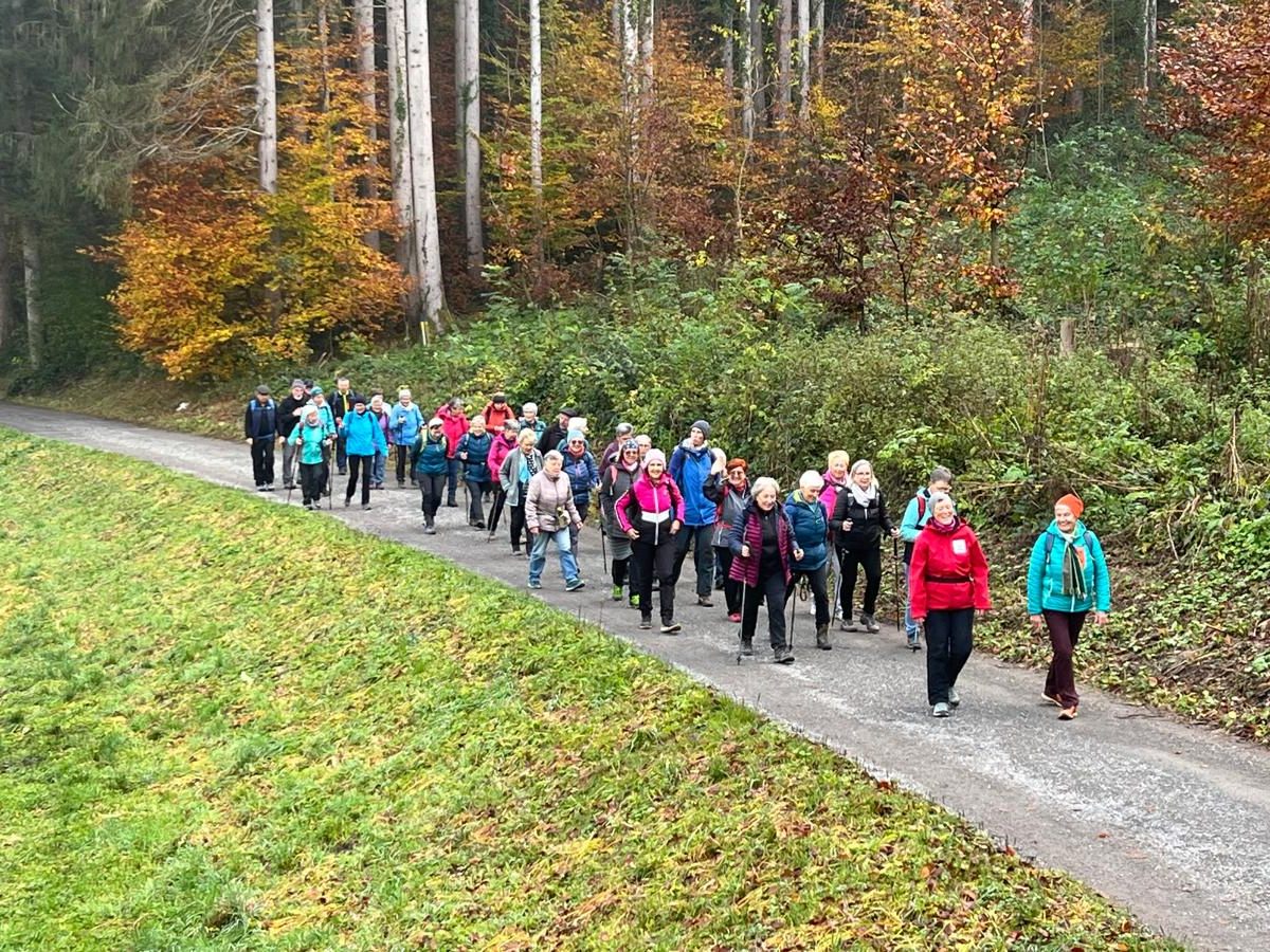Wanderung in die Örflaschlucht