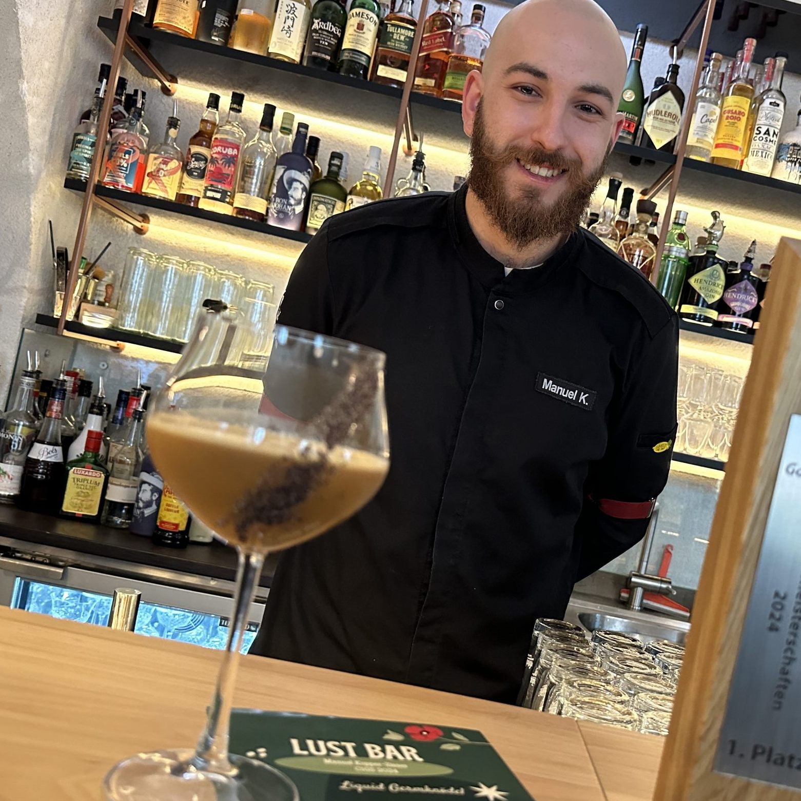 Barista und Barkeeper Manuel ist Staatsmeister in seiner Kategorie.