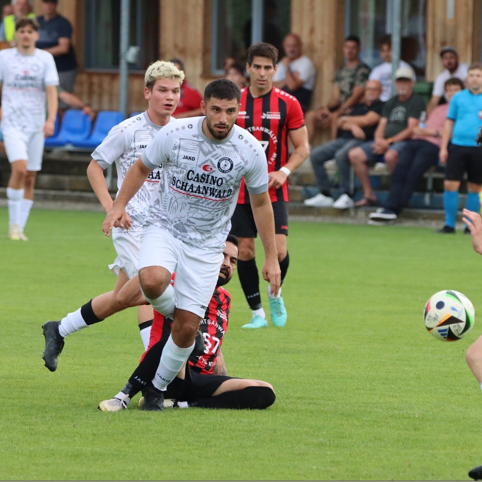 SC Tisis holt sich die Winterkrone.