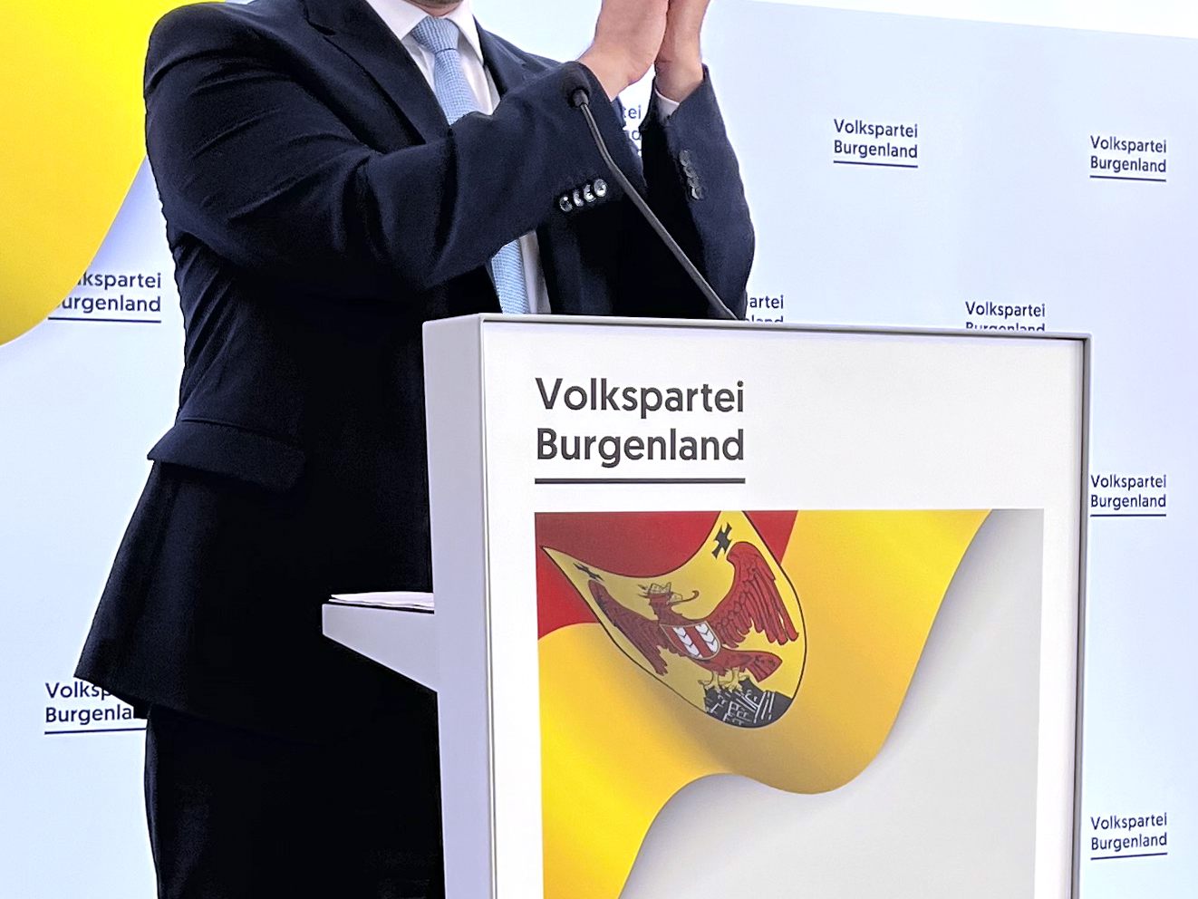 Spitzenkandidat Sagartz stellte das Wahlprogramm der ÖVP vor. Spitzenkandidat Sagartz stellte das Wahlprogramm der ÖVP vor.