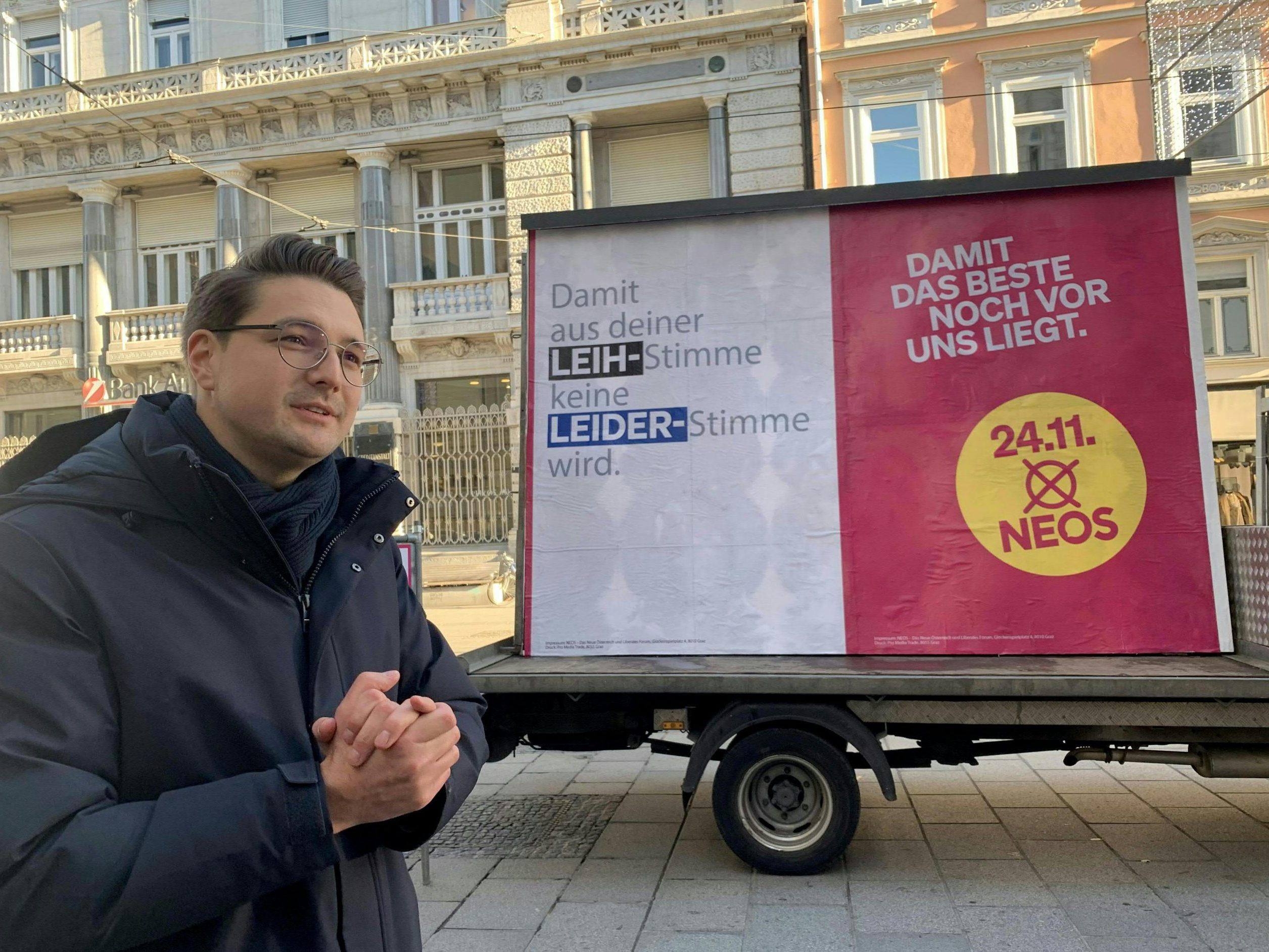 Die NEOS griffen vor der Steiermark-Wahl mit ihrem Plakat eine Parole von Landeshauptmann Christopher Drexler auf.