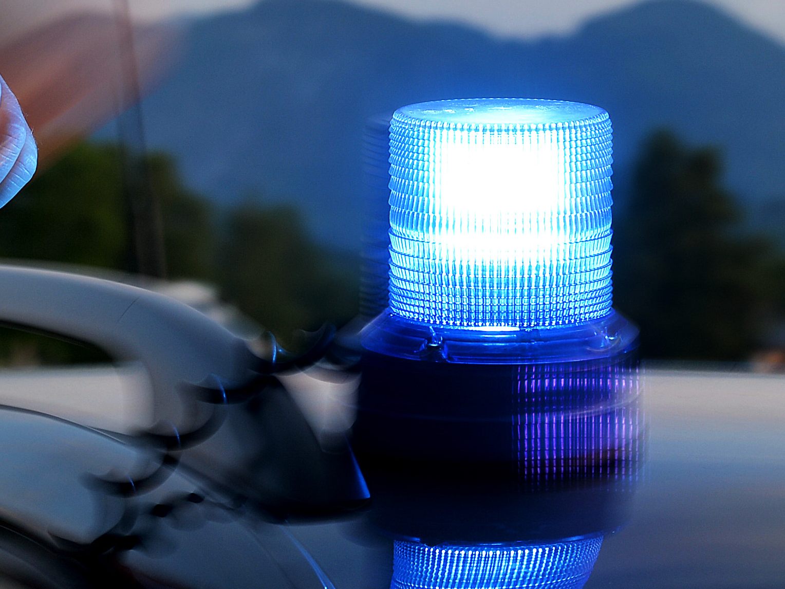 Eine 87-Jährige wurde bei einem Unfall im Montafon verletzt.