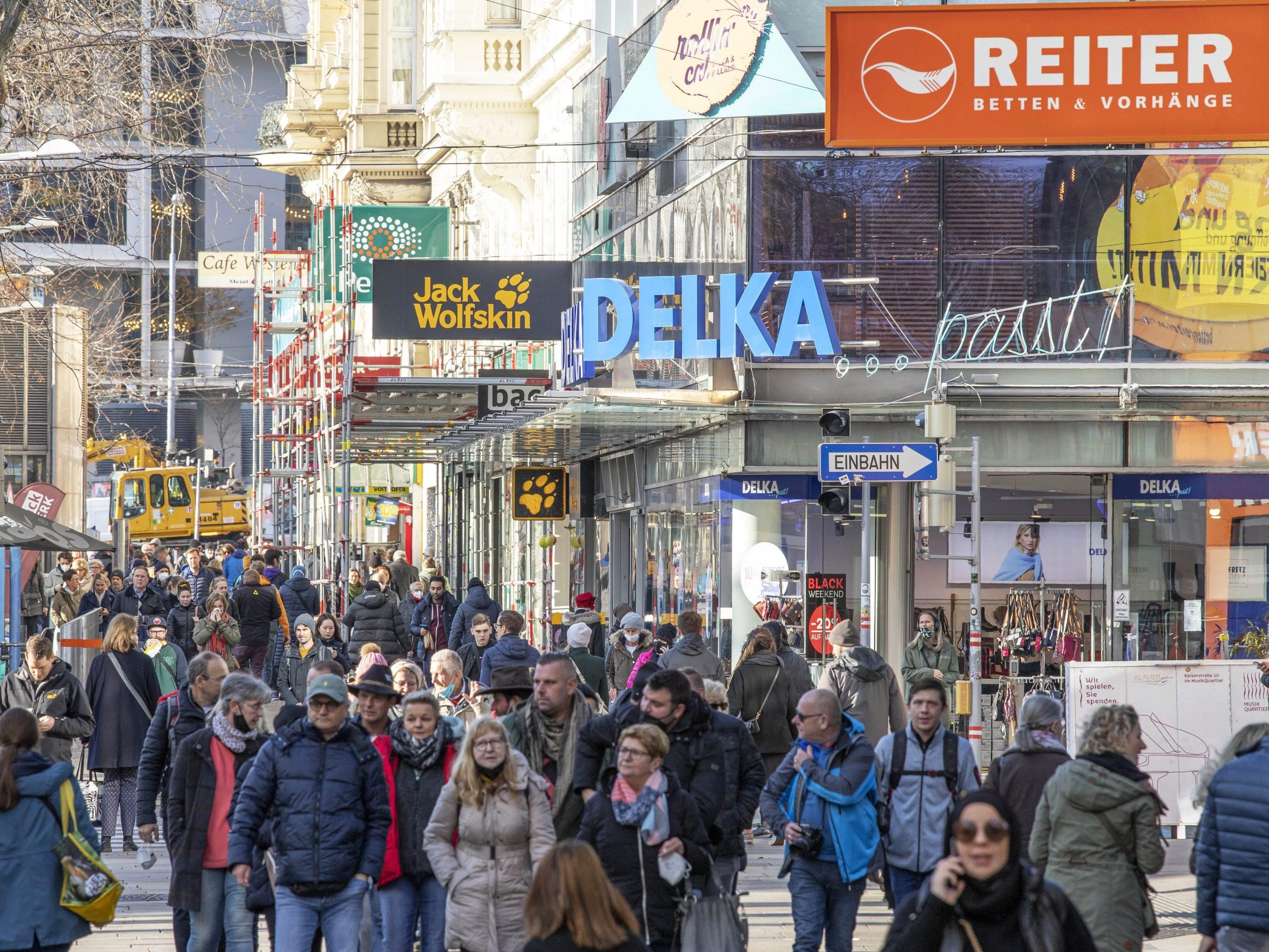 Obdachlosigkeit auf der Mariahilfer Straße in Wien ist kein neues Phänomen.