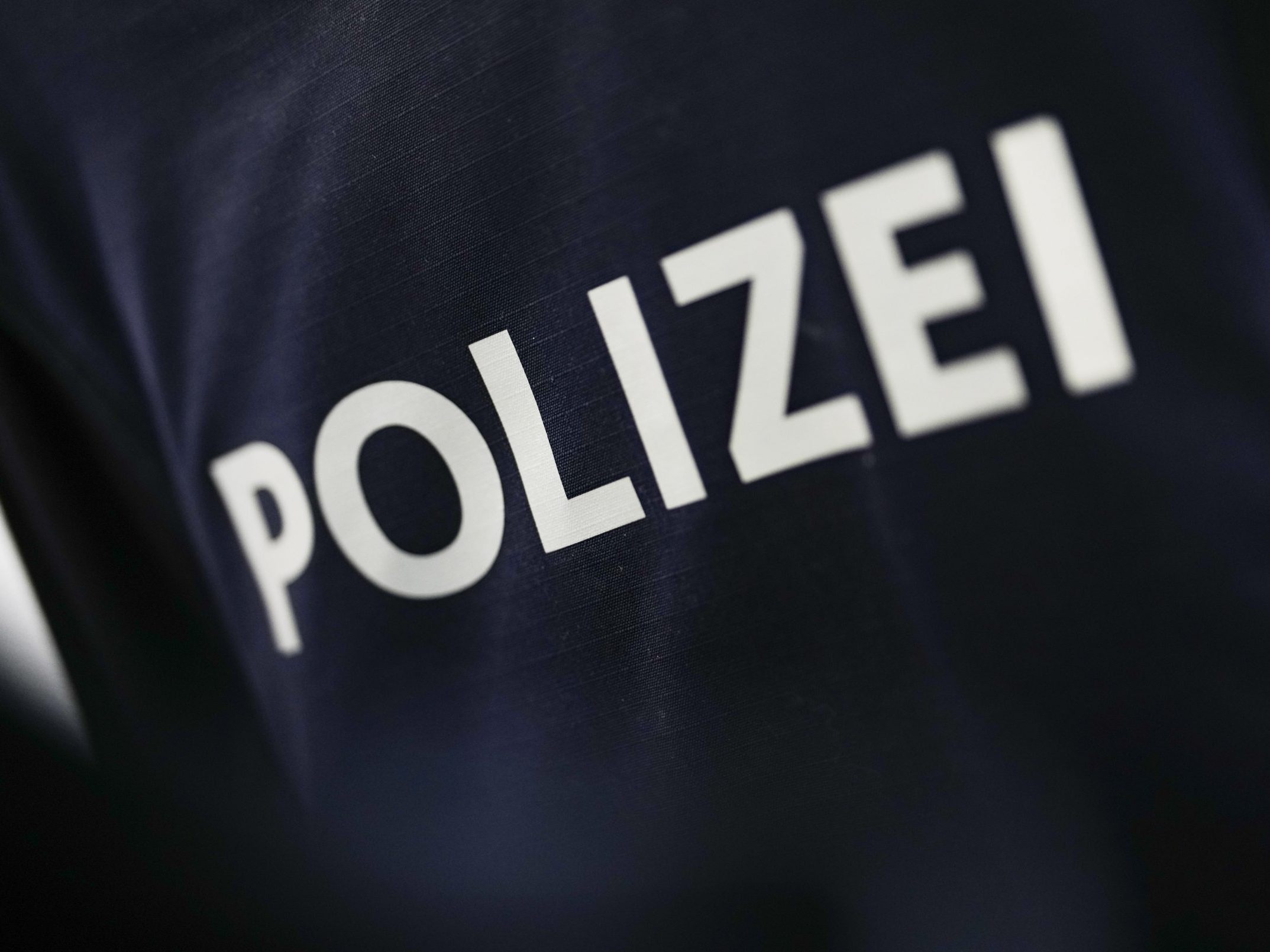 Festnahme wegen Verdacht des Taschendiebstahls.