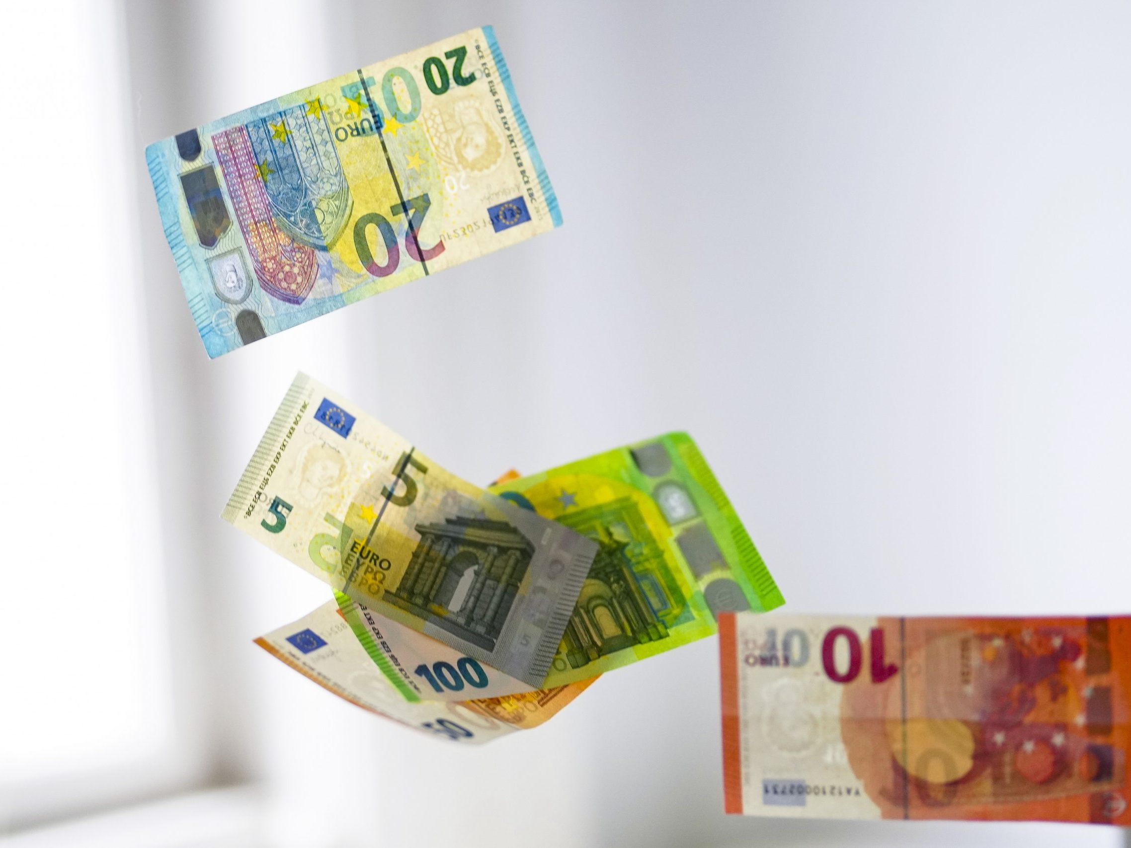 Die neue Woche bringt Gehaltsverhandlungen im öffentlichen Dienst. Die neue Woche bringt Gehaltsverhandlungen im öffentlichen Dienst.