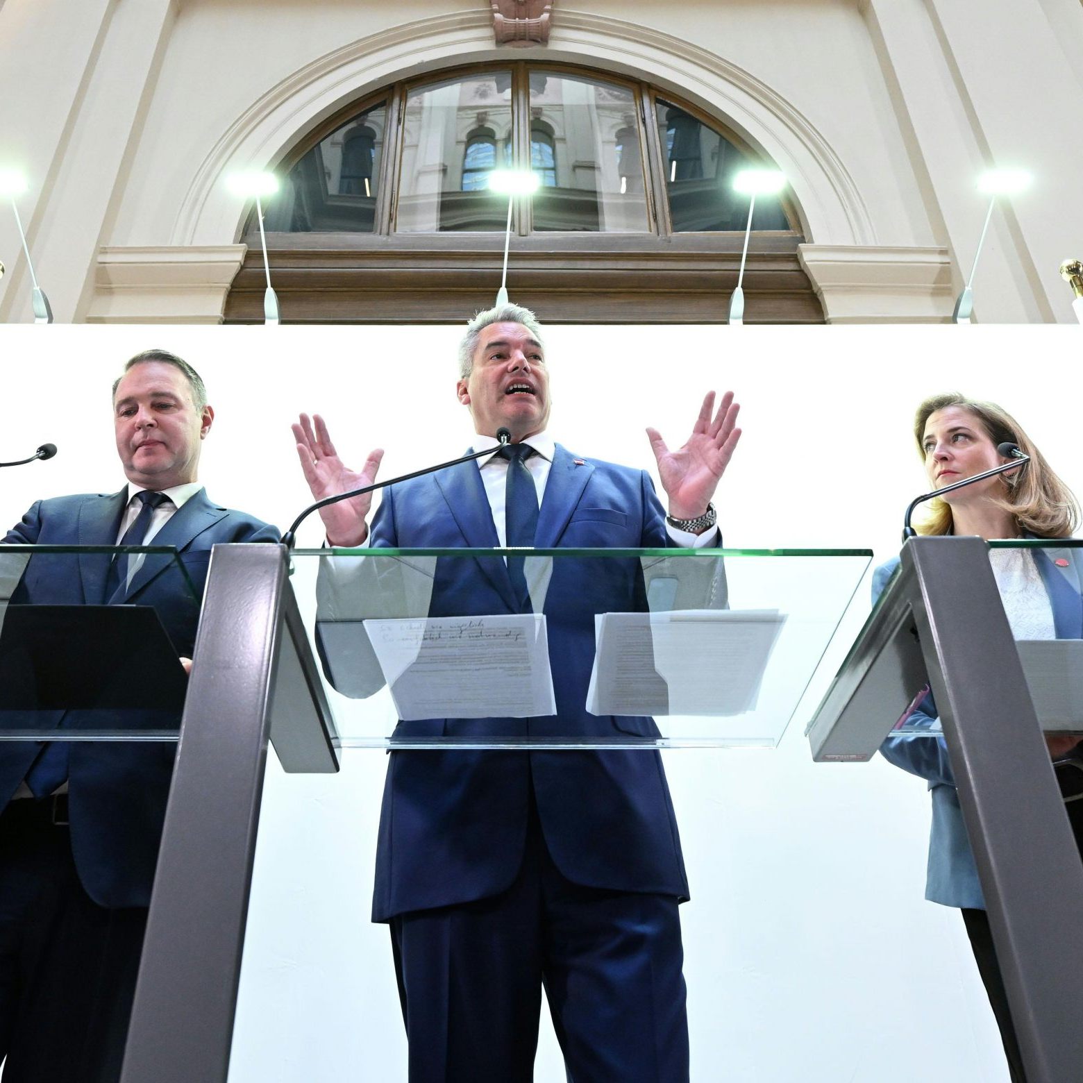 ÖVP, SPÖ und NEOS mit unterschiedlichen Vorstellungen