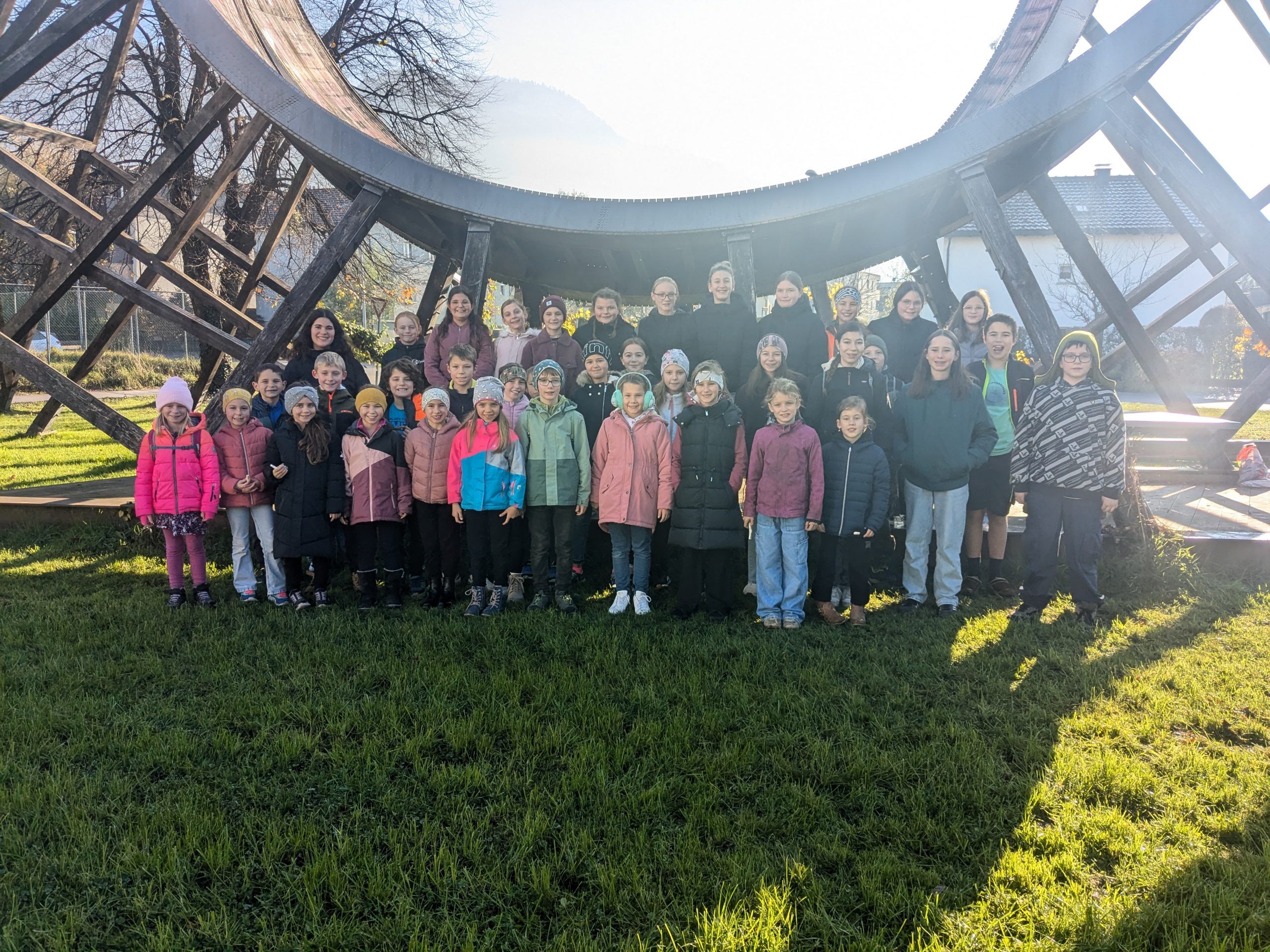 Ausflug in die Minigolfhalle.