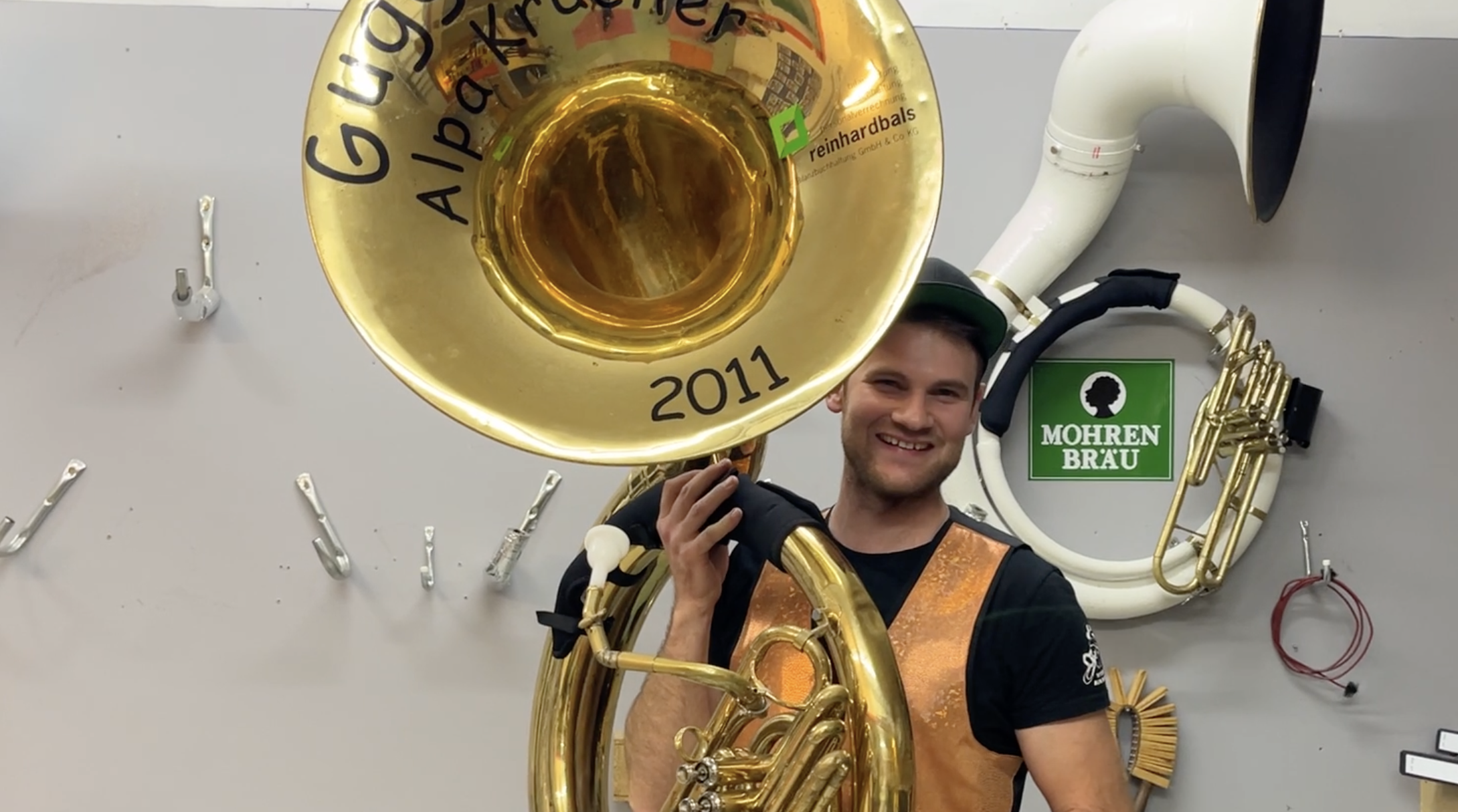 Auch die Instrumente stehen bereit, um mit der Guggaparty in die Saison zu starten.