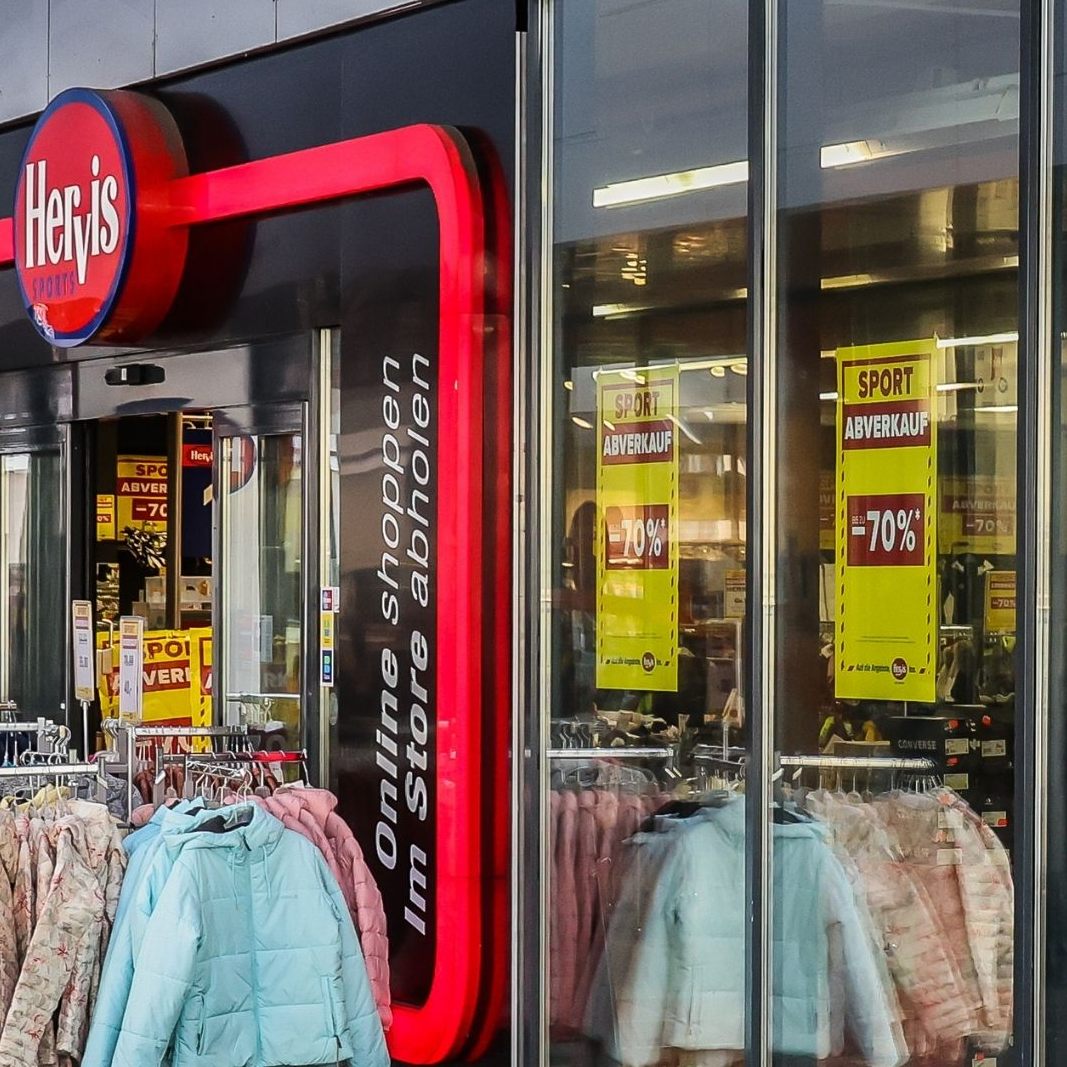 Wie geht es nach der Hervis-Schließung mit dem Geschäftslokal weiter?