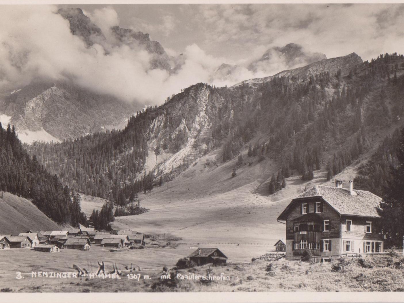 Das Nenzinger Gemeindearchiv umfasst rund 20.000 Fotos, darunter beispielsweise diese alte Ansicht des Nenzinger Himmels. Das Nenzinger Gemeindearchiv umfasst rund 20.000 Fotos, darunter beispielsweise diese alte Ansicht des Nenzinger Himmels.