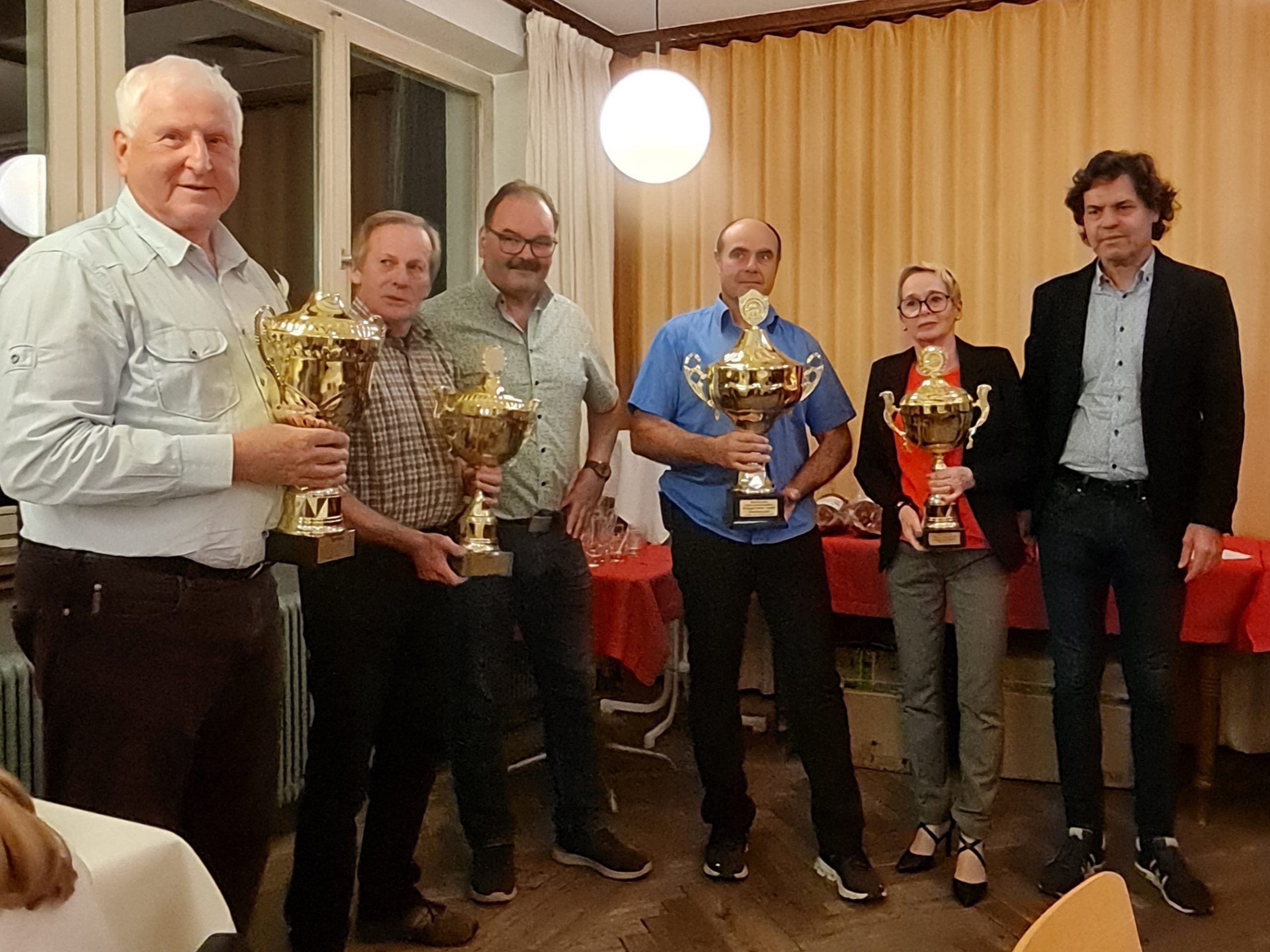Rinne Helmut, Hubert Loretter, OV von Tosters Himmer Manfred, Sieberer Fredy, OV von Nofels Fröhle Silvia und Bürgermeister Rädler Manfred.