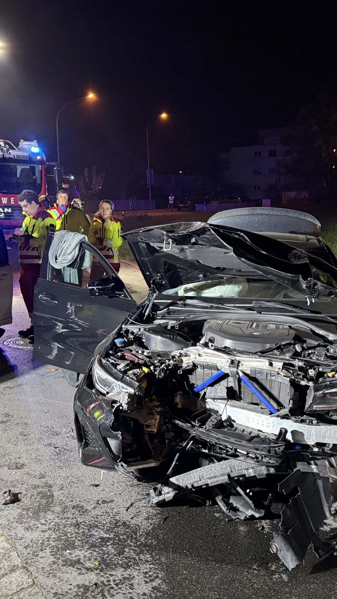 Die Einsatzkräfte wurden am Freitagabend zu einem Unfall in Lustenau gerufen.