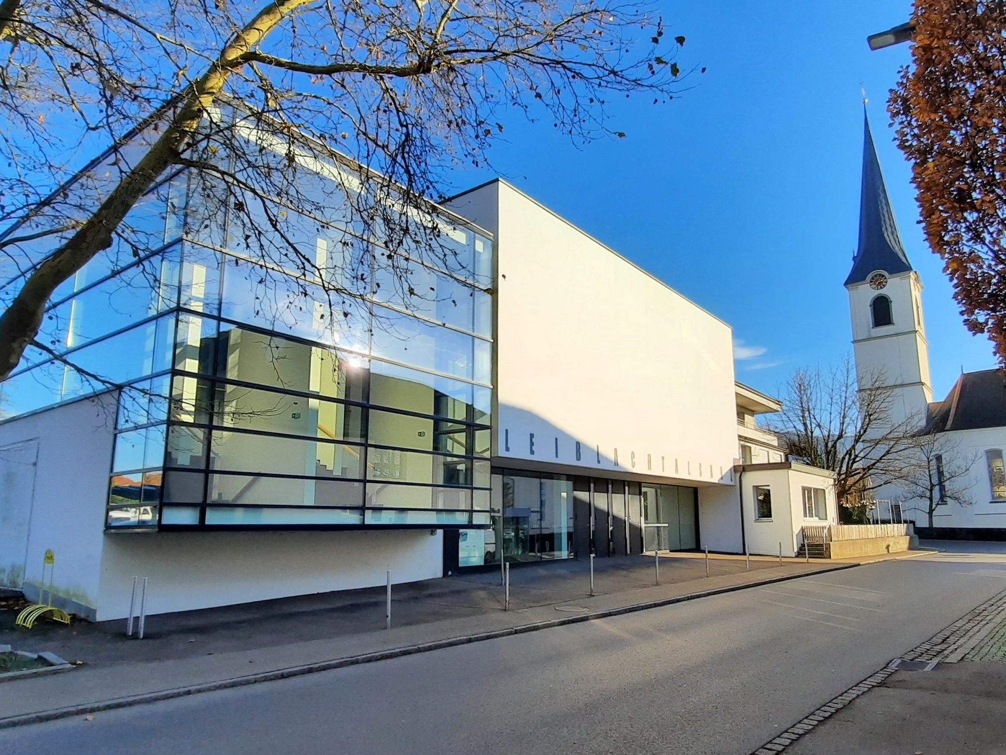 Pikantes, Pointen und Lachsalven stehen bei der nicht alltäglichen Jagd im gemeindeeigenen Saal im Zentrum von Hörbranz auf dem Programm.