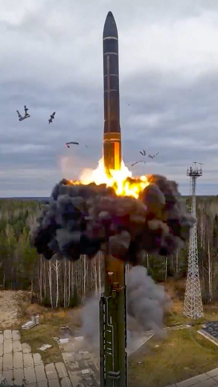 Eine Interkontinentalrakete vom Typ "Jars" bei einem Test im Jahr 2022. (Symbolbild)