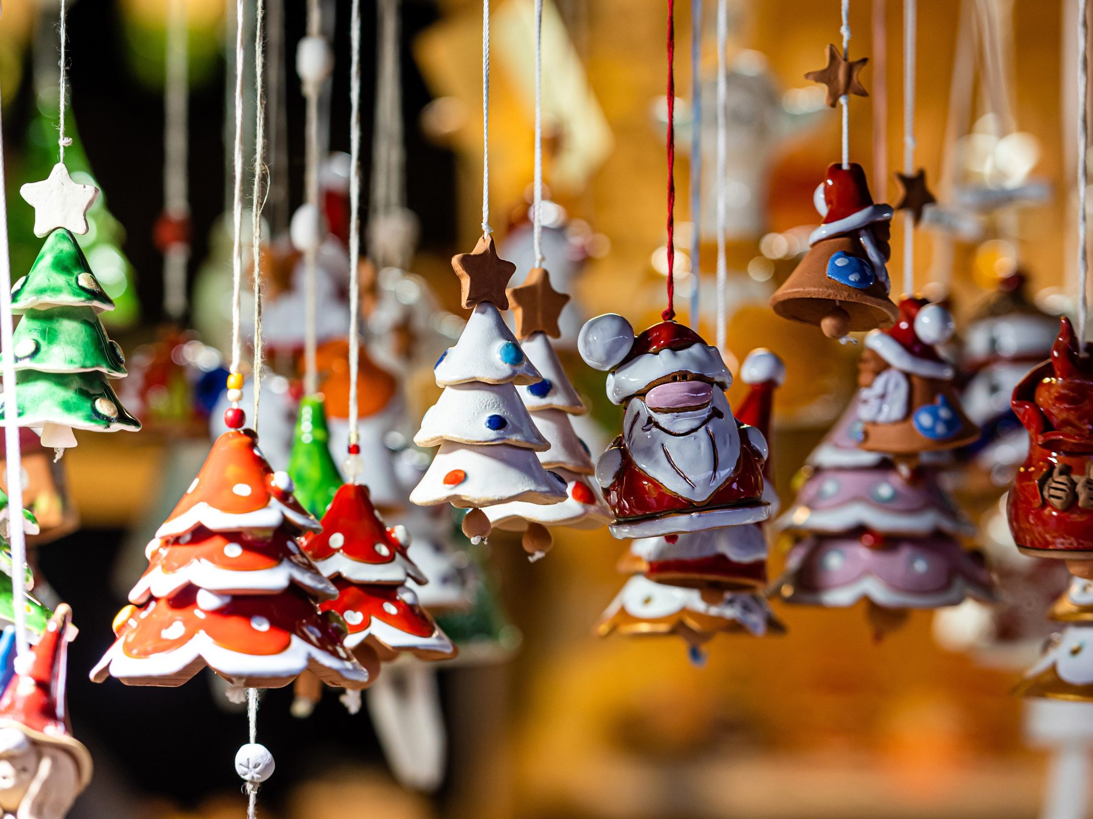 Stimmungsvolle Weihnachtsmärkte gibt es auch im Süden zu entdecken. Stimmungsvolle Weihnachtsmärkte gibt es auch im Süden zu entdecken.
