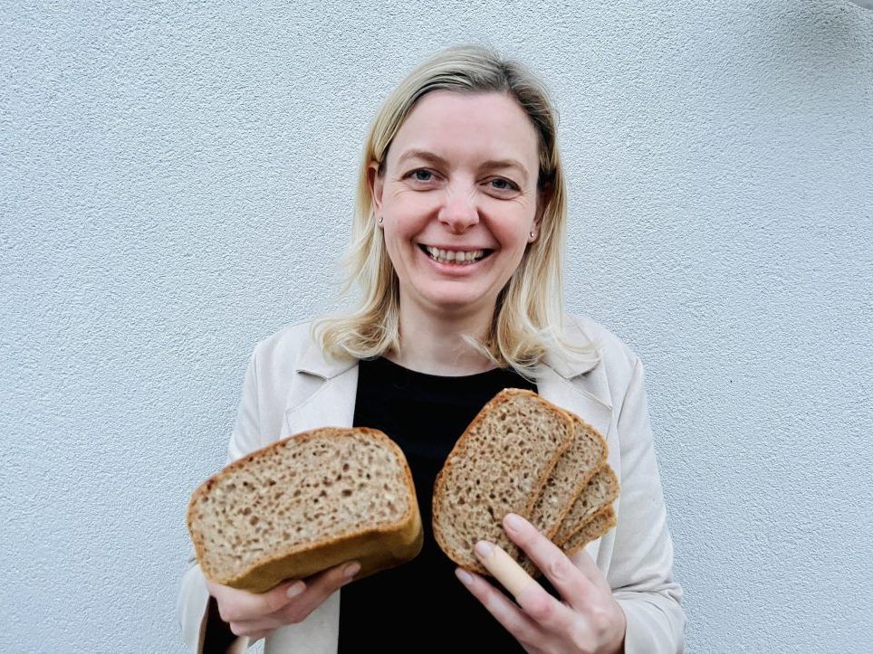 VN-Backserie: Gesundes Sonnenblumenbrot von Alexandra Frick - Nenzing ...