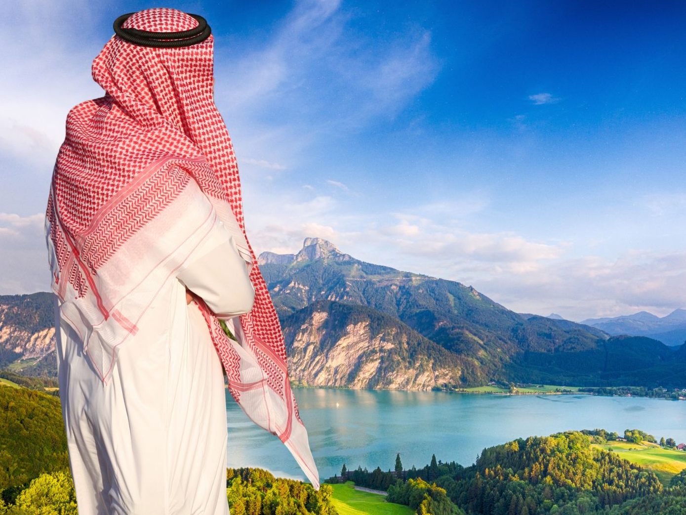 Von Grünland zu Bauland: Saudi-Prinz mit Ferienvilla am Mondsee. Von Grünland zu Bauland: Saudi-Prinz mit Ferienvilla am Mondsee.