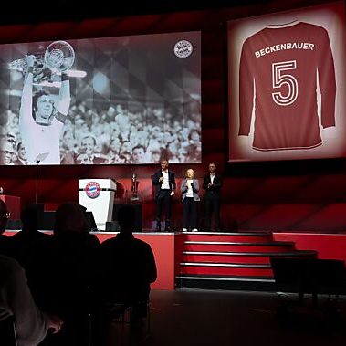 Die Nummer 5 bleibt für Beckenbauer reserviert