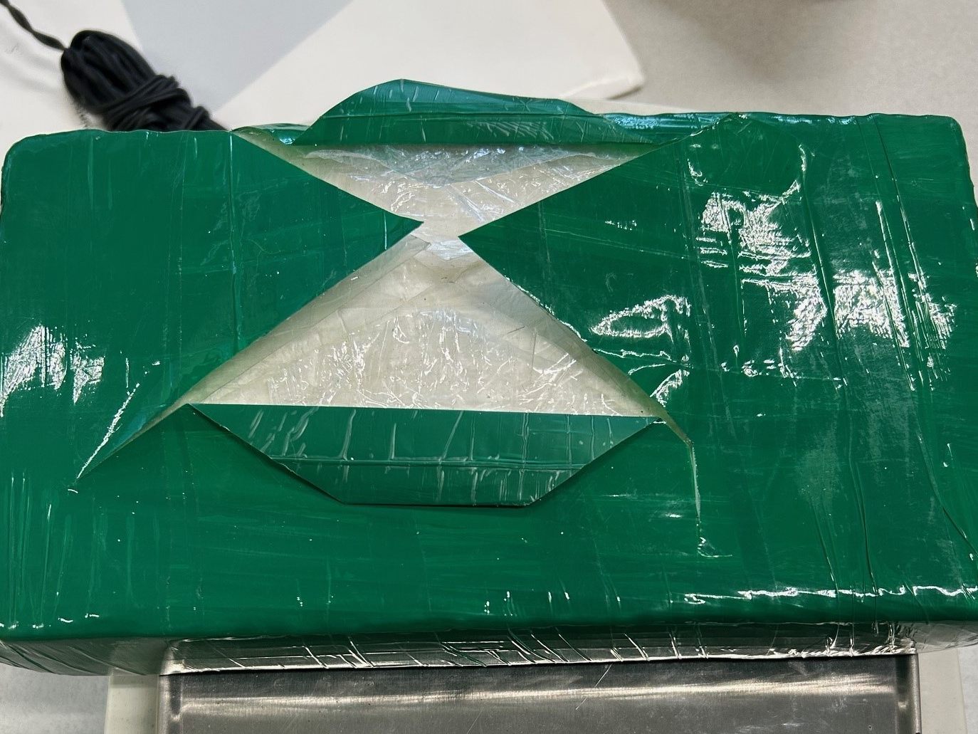 Die Kärntner Polizei stellte zwei Kilogramm Kokain sicher. Die Kärntner Polizei stellte zwei Kilogramm Kokain sicher.