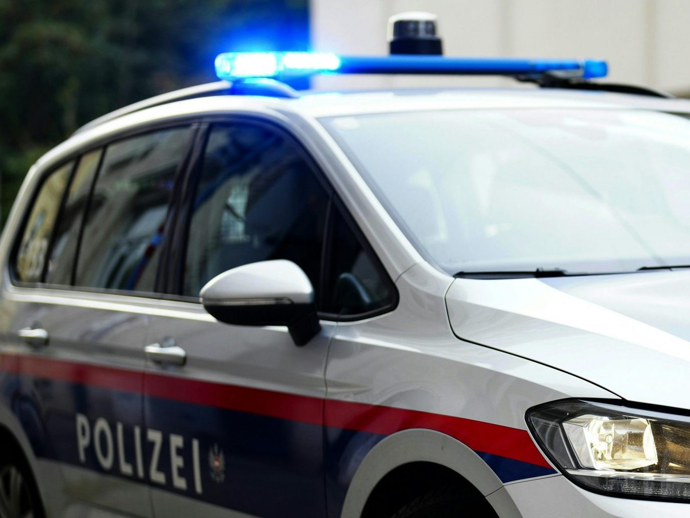 Bombendrohungen gegen mehrere Schulen in St. Pölten. Bombendrohungen gegen mehrere Schulen in St. Pölten.