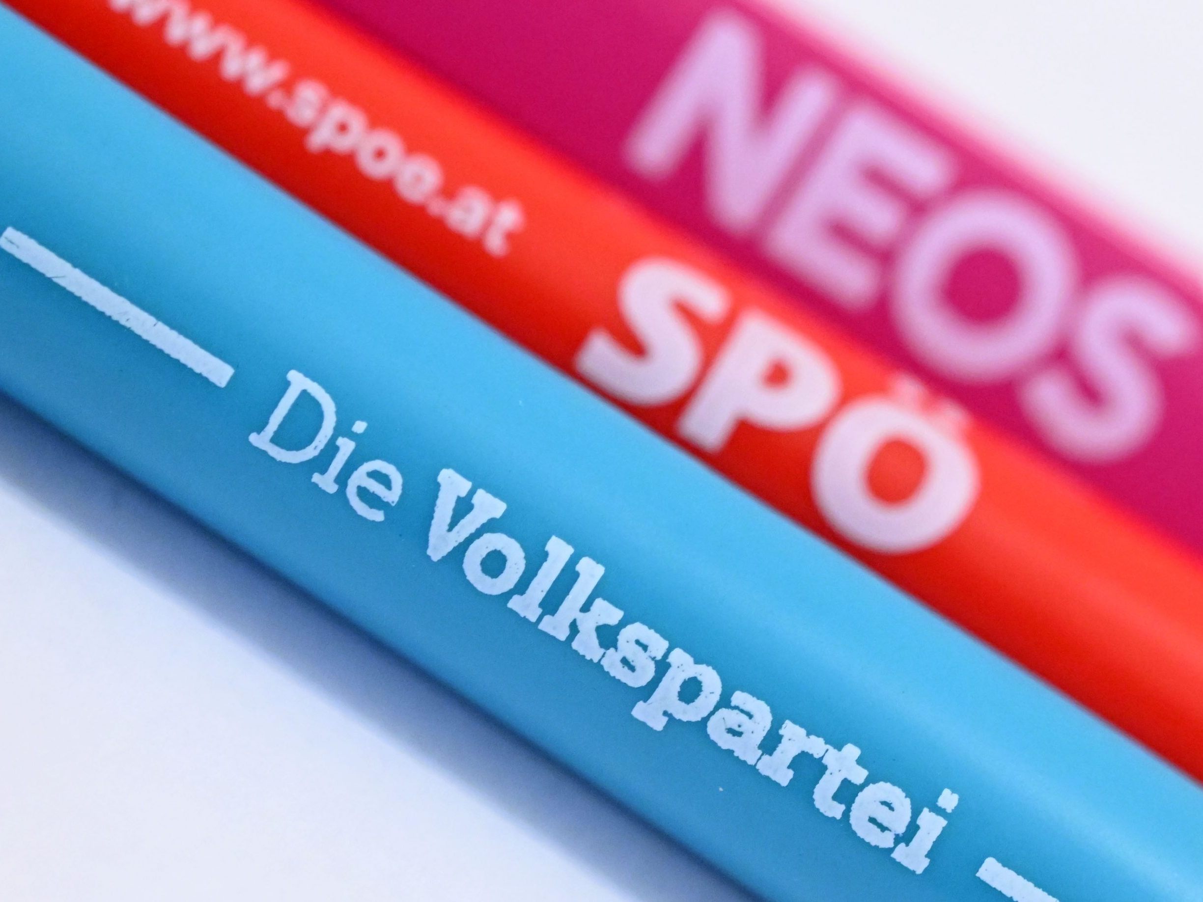 Kommt es nach Koalitionsverhandlungen zu Regierung ÖVP-SPÖ-NEOS?