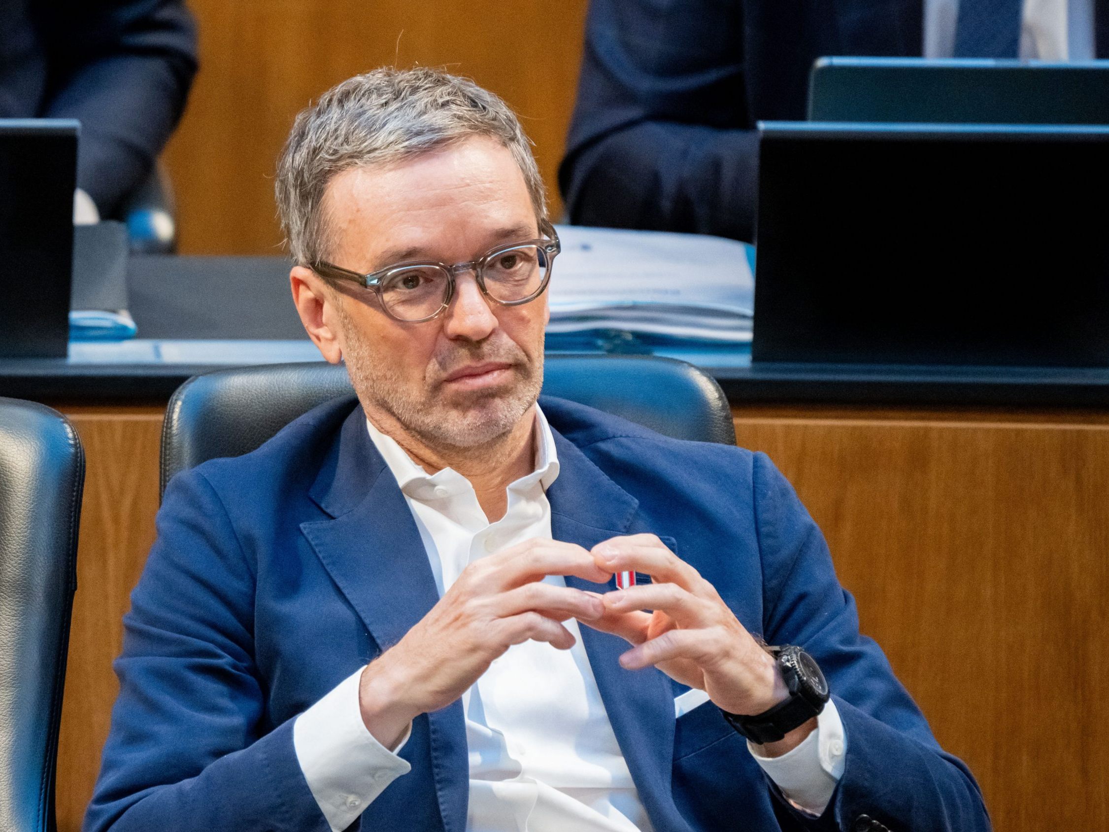 Nur die FPÖ stimmte dem Ersuchen zur Auslieferung Kickls nicht zu. Nur die FPÖ stimmte dem Ersuchen zur Auslieferung Kickls nicht zu.