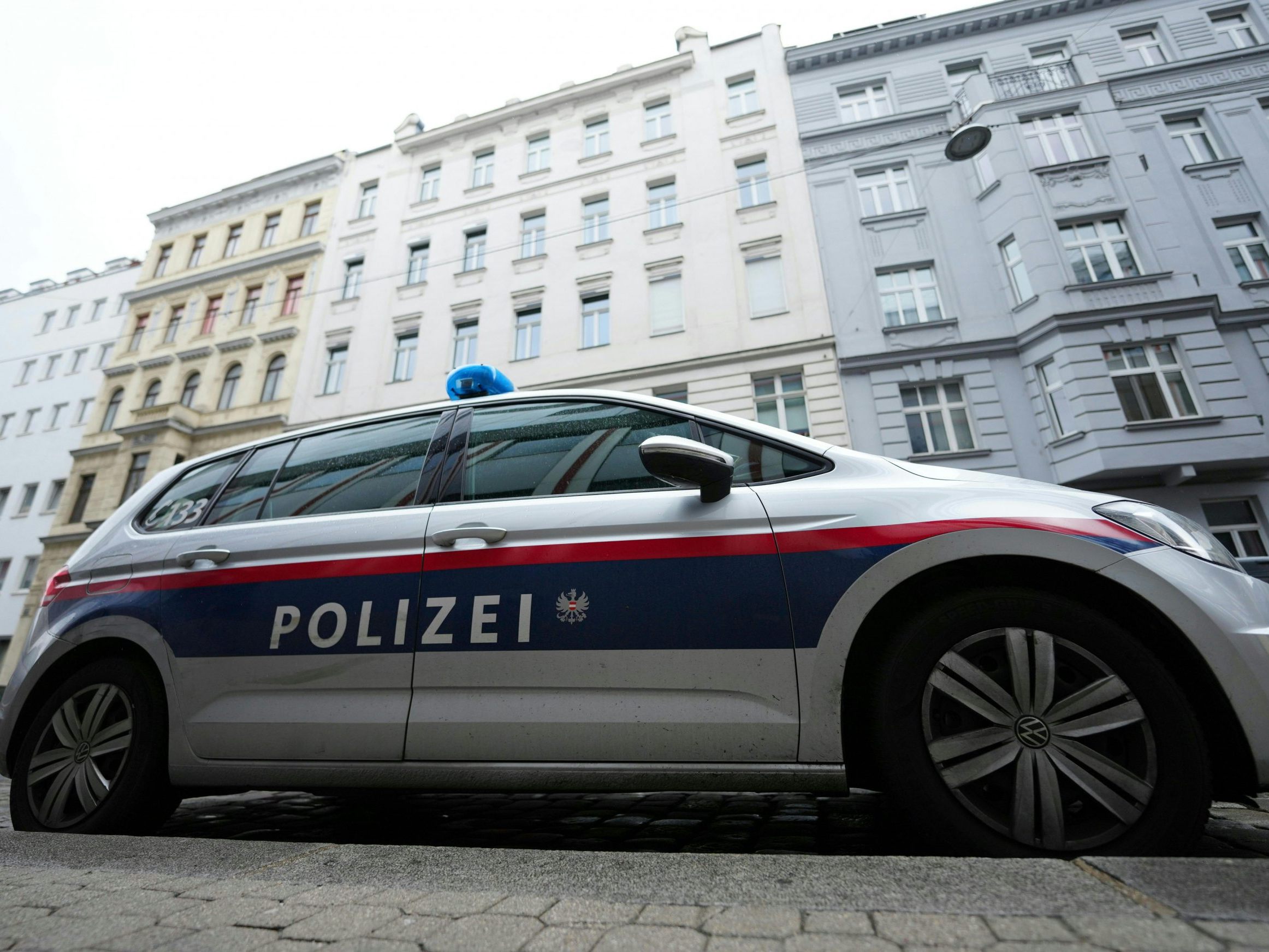 Die Polizei ermittelt "in alle Richtungen".