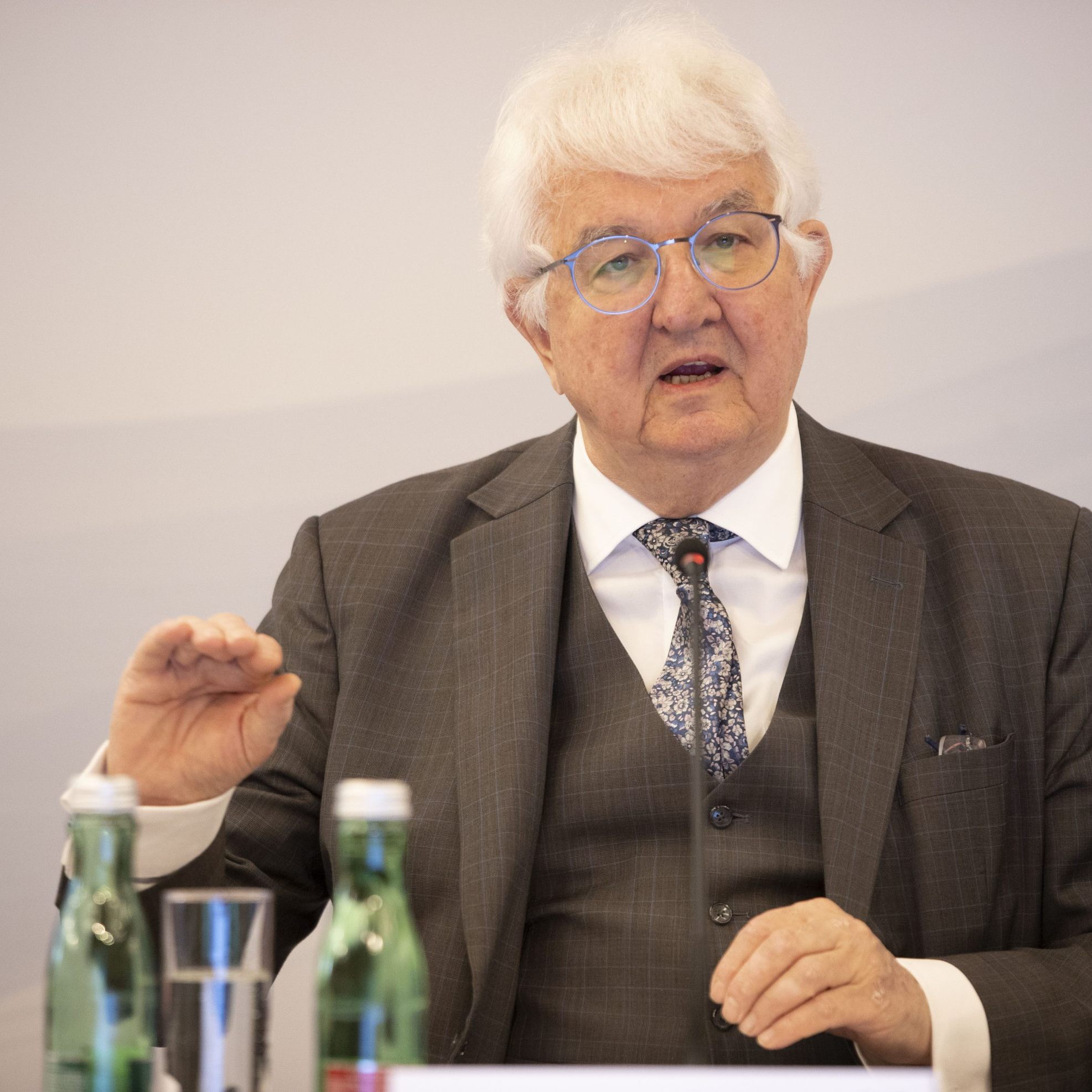 Die Oesterreichische Nationalbank ist nun für die heimische Wirtschaft pessimistischer als noch im September