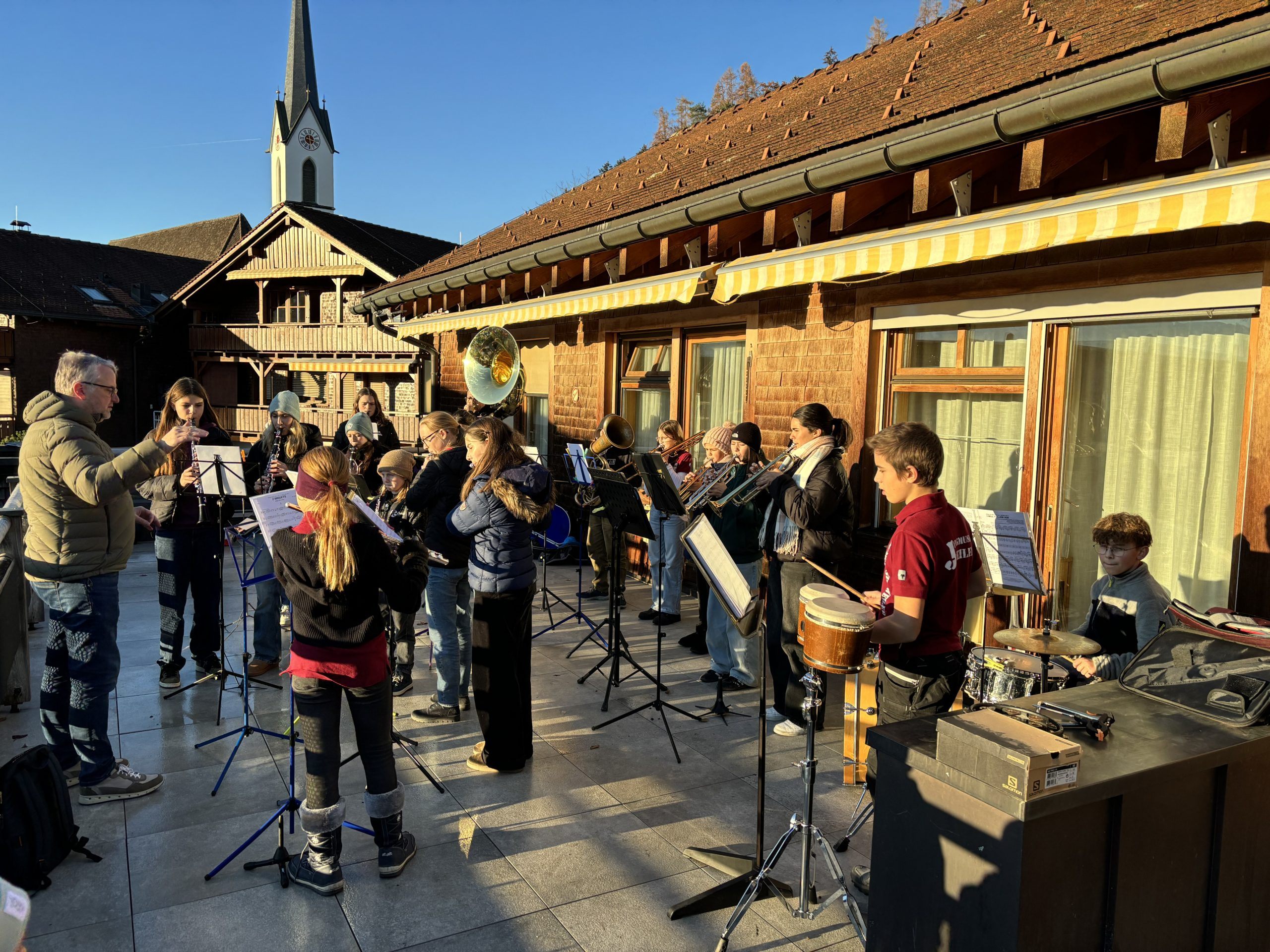 Jungmusik Weiler beim Adventmärktle im Vorderlandhus Jungmusik Weiler beim Adventmärktle im Vorderlandhus