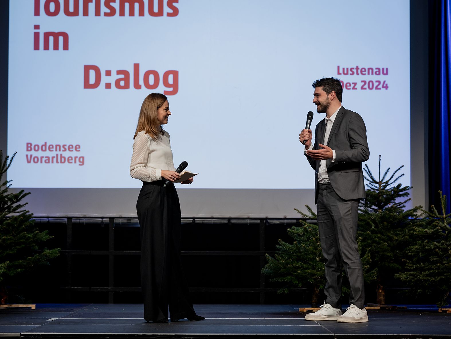 Geschäftsführer Matthias Klocker präsentierte beim Branchentreff „Tourismus im Dialog“ die Neuausrichtung von Bodensee-Vorarlberg Tourismus. Geschäftsführer Matthias Klocker präsentierte beim Branchentreff „Tourismus im Dialog“ die Neuausrichtung von Bodensee-Vorarlberg Tourismus.