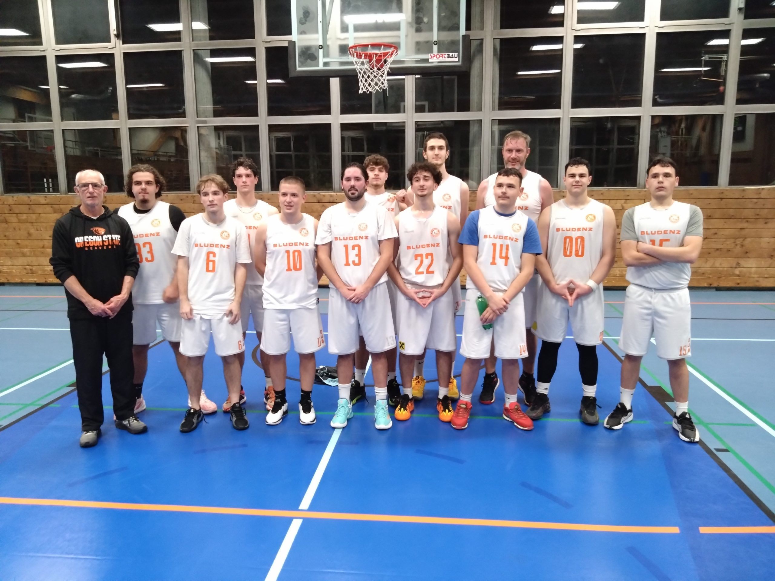BCO Bludenz mit Trainer Scott Haebe