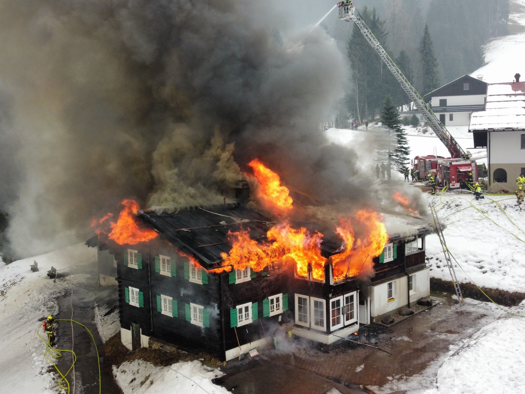 In Mittelberg ist ein Brand ausgebrochen.