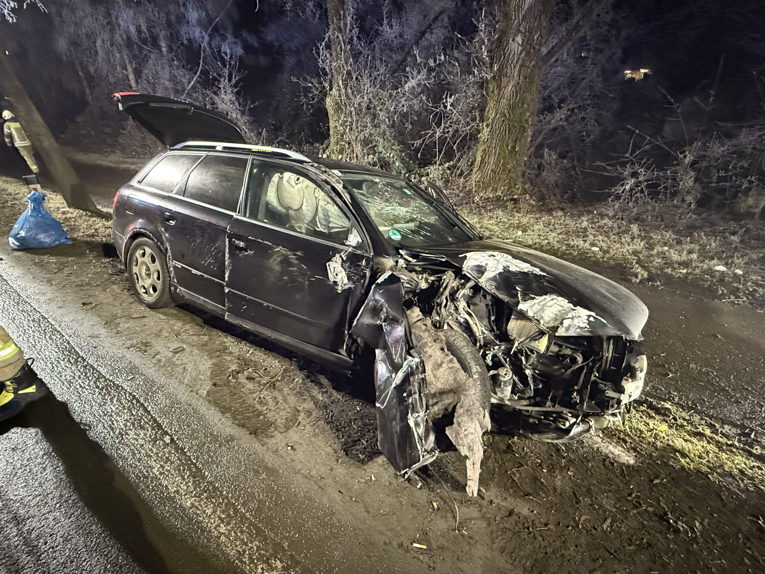 Am Fahrzeug entstand Totalschaden