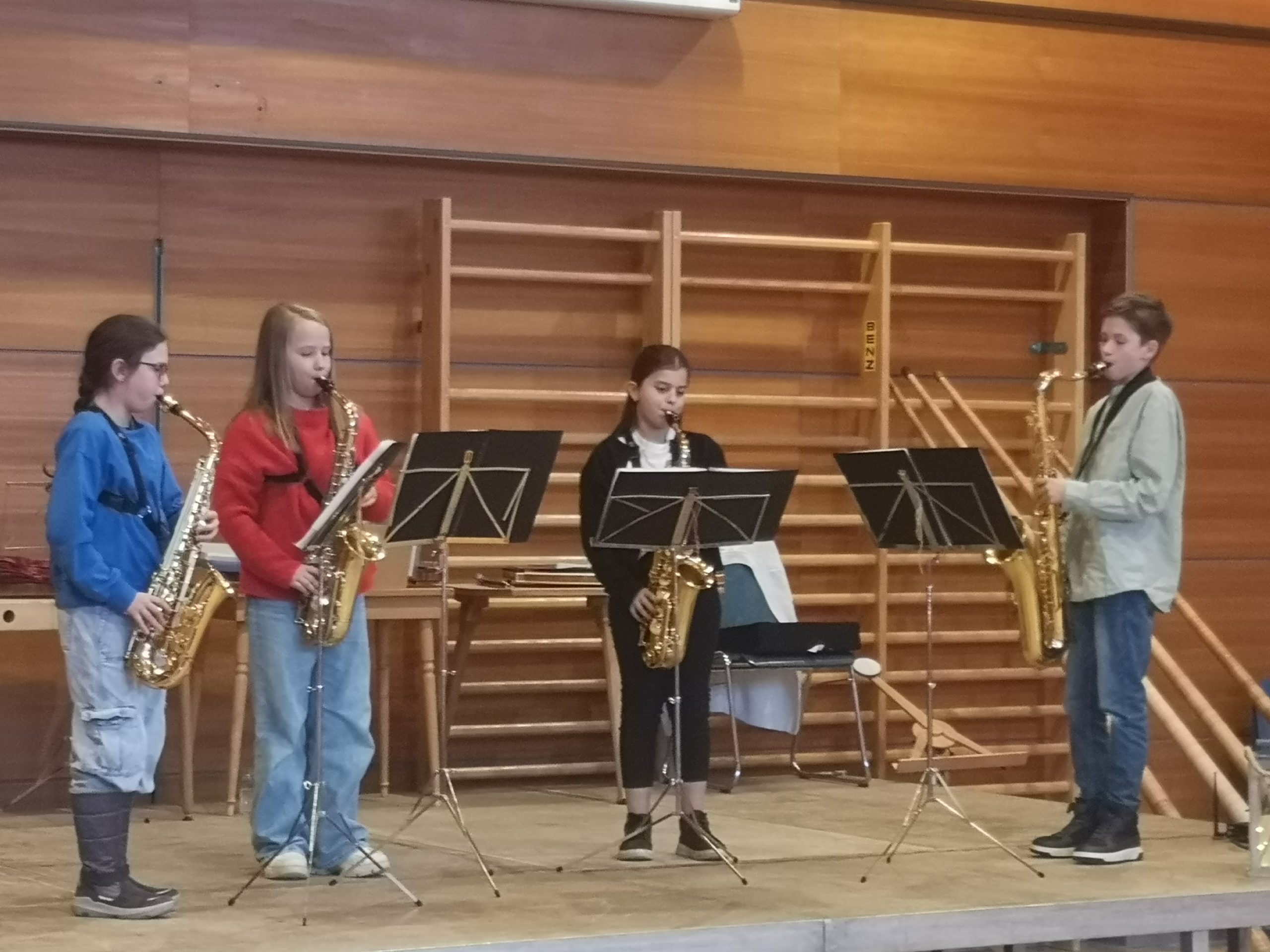 Das Saxophonquartett der Musikschule Bregenzerwald begeisterte. Das Saxophonquartett der Musikschule Bregenzerwald begeisterte.
