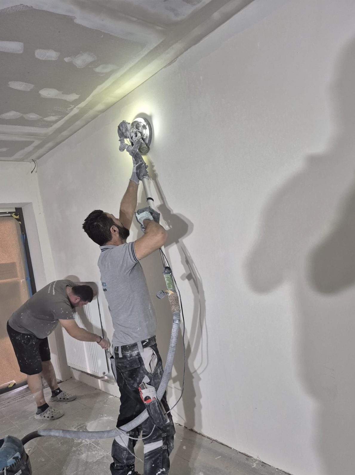 Die Arbeiten sind aktuell voll im Gange. Die Arbeiten sind aktuell voll im Gange.