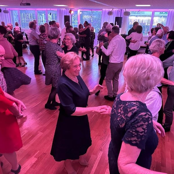 PVÖ-Weihnachtstanz im TALOU