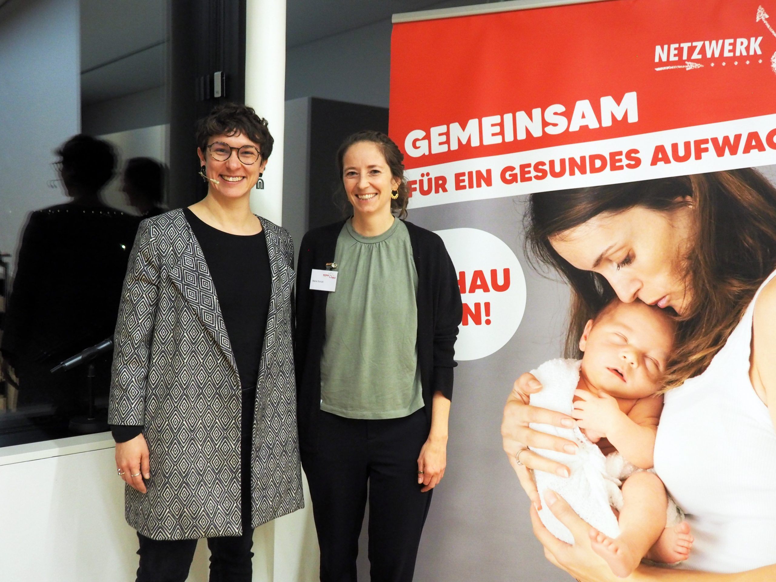 Dr. Fabienne Forster und Netzwerk-Familie-Leiterin Marie Schübl vom Vorarlberger Kinderdorf.