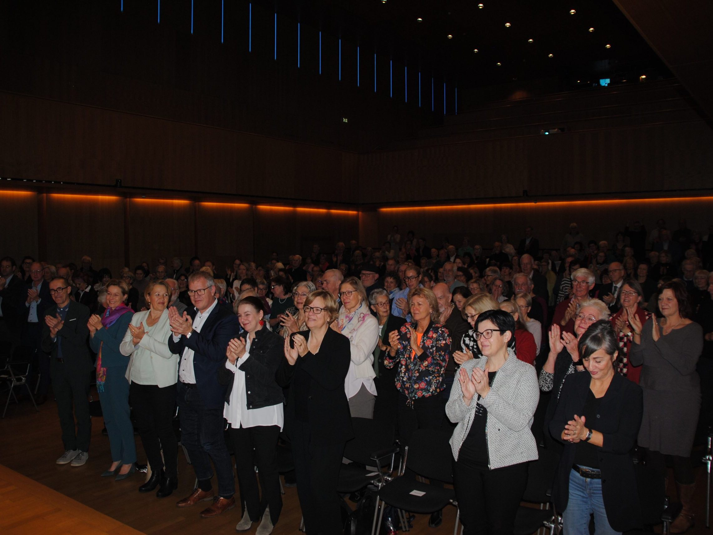 Für Karl Bitschnau, der im kommenden Jahr in Pension gehen wird, gab es Standing Ovations.