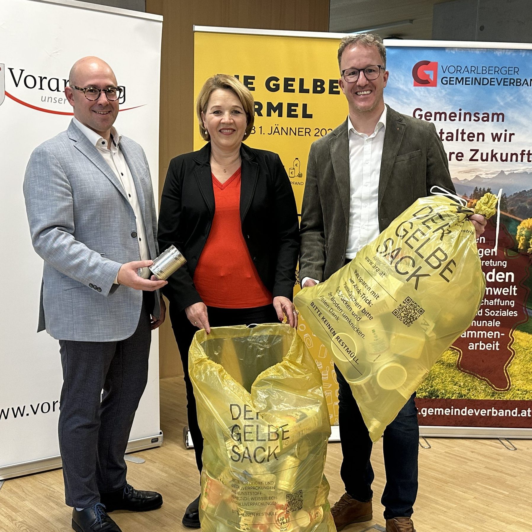 Was ändert sich beim Gelben Sack? Land und Gemeindeverband informieren.